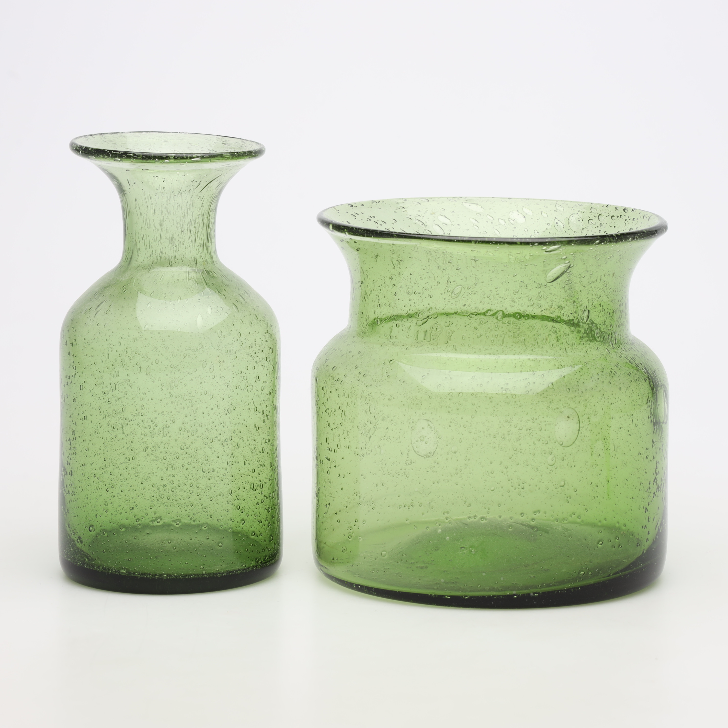 ERIK HÖGLUND. VASER, 2 stycken, glas, Boda.