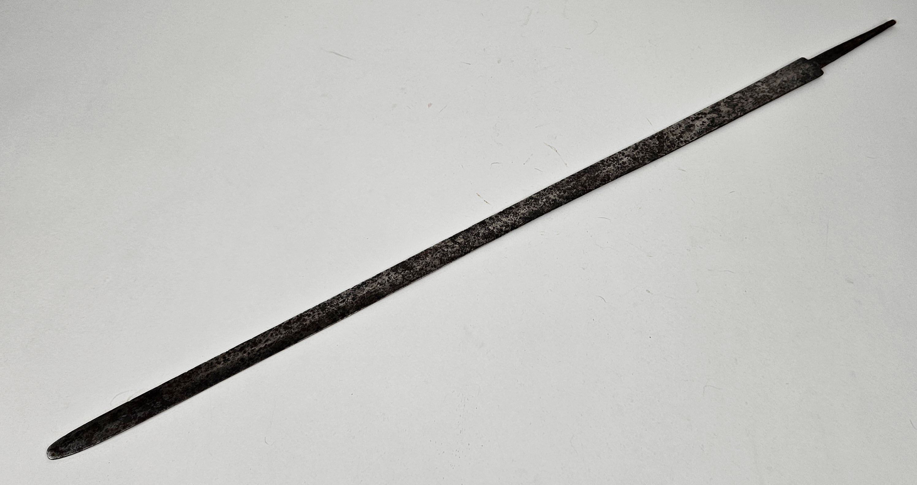 KLINGA, England, stämplad London.