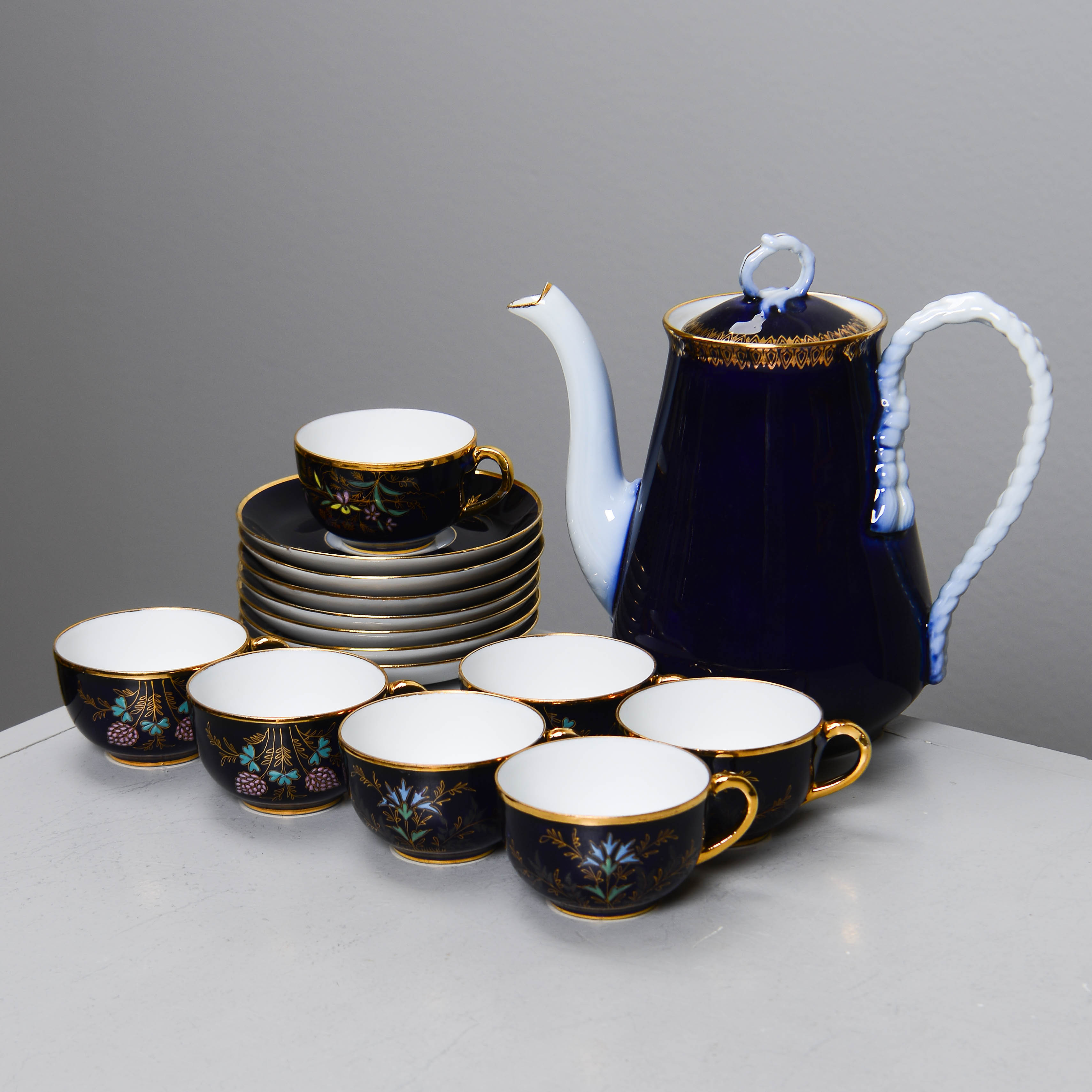 MOCCASERVIS, 8 delar, Kuznetsov, Ryssland, 1891-1917.