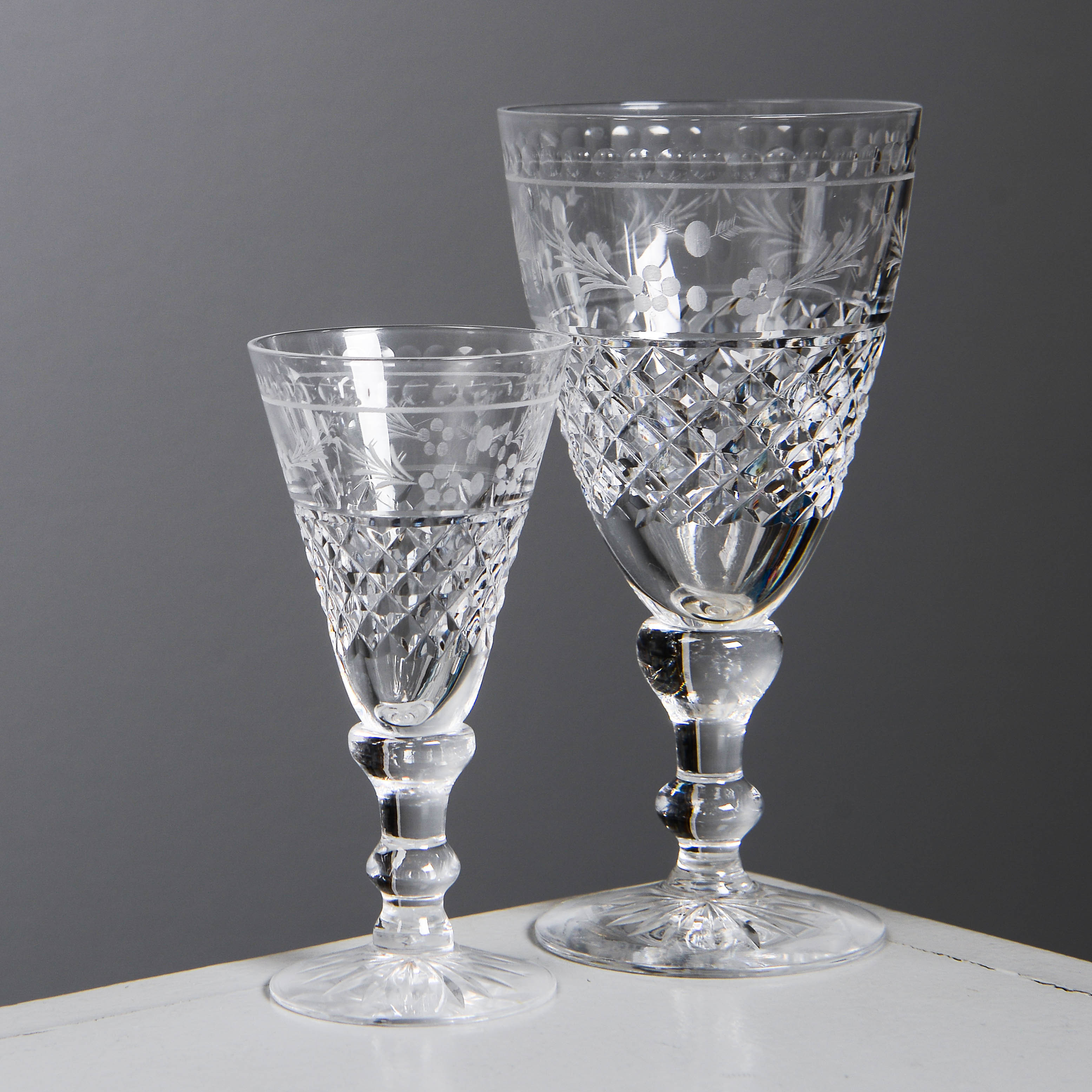 FRITZ KALLENBERG. "Elvira Madigan", vitvinsglas och spetsglas, för 7 personer, Kosta Boda (14 delar).