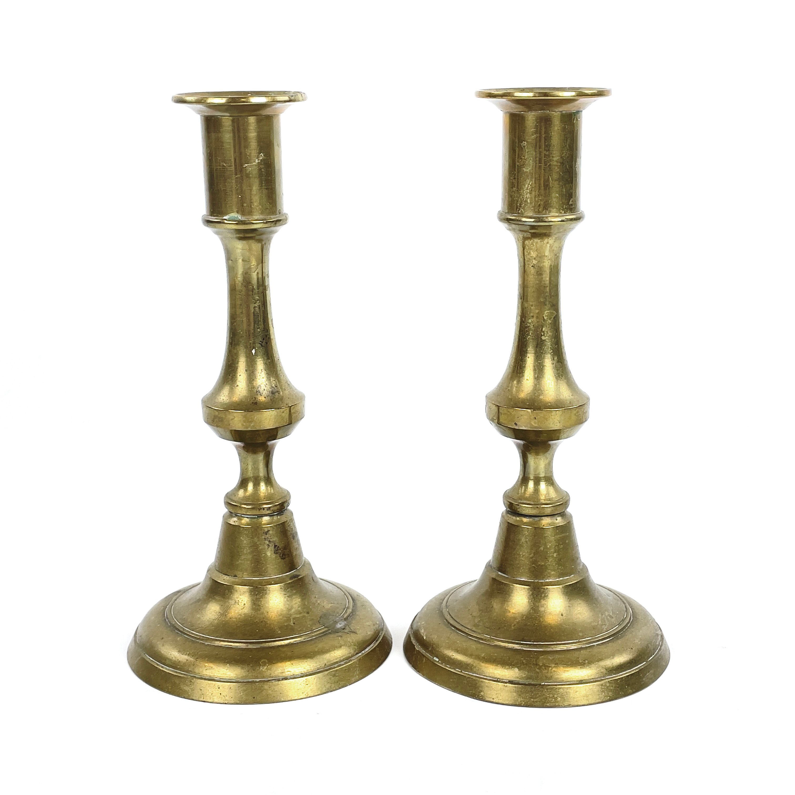 LJUSSTAKAR, 1 par, mässing, 1800-tal.