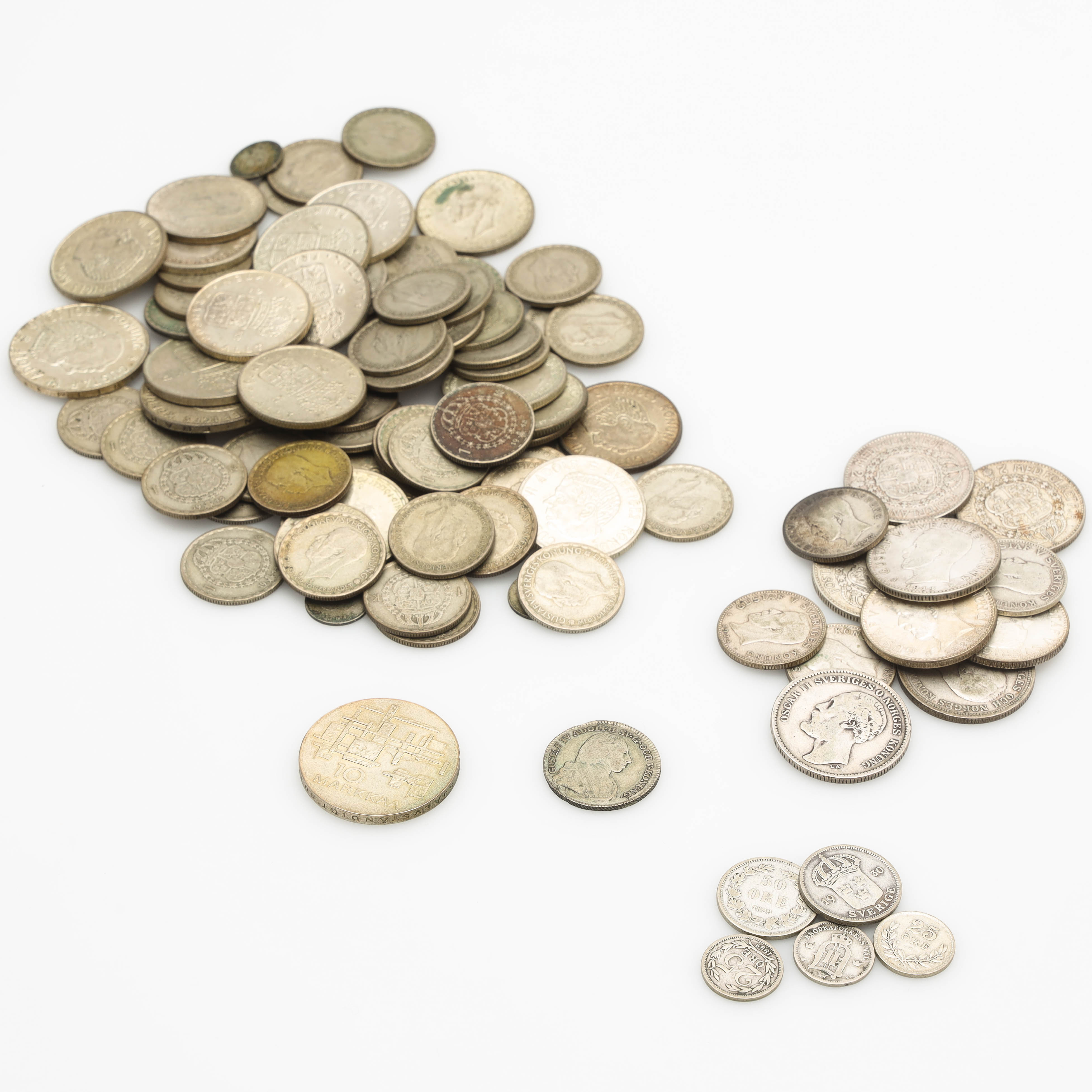 SAMLING MYNT, silver, 40-90%, Sverige samt Finland, finsilvervikt ca 398 gram.