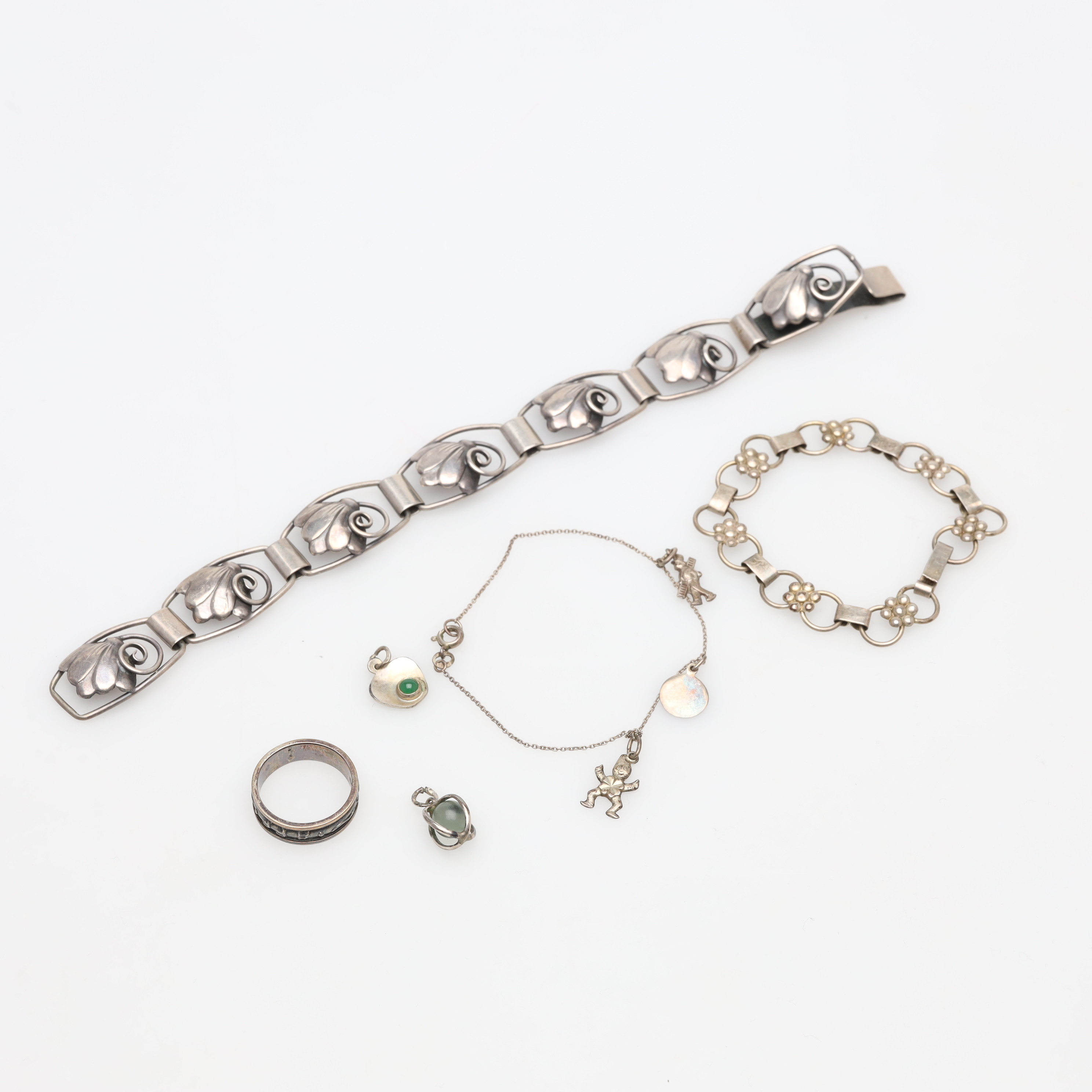 SILVERSMYCKEN 6 delar, bruttovikt ca 27,8 gram.