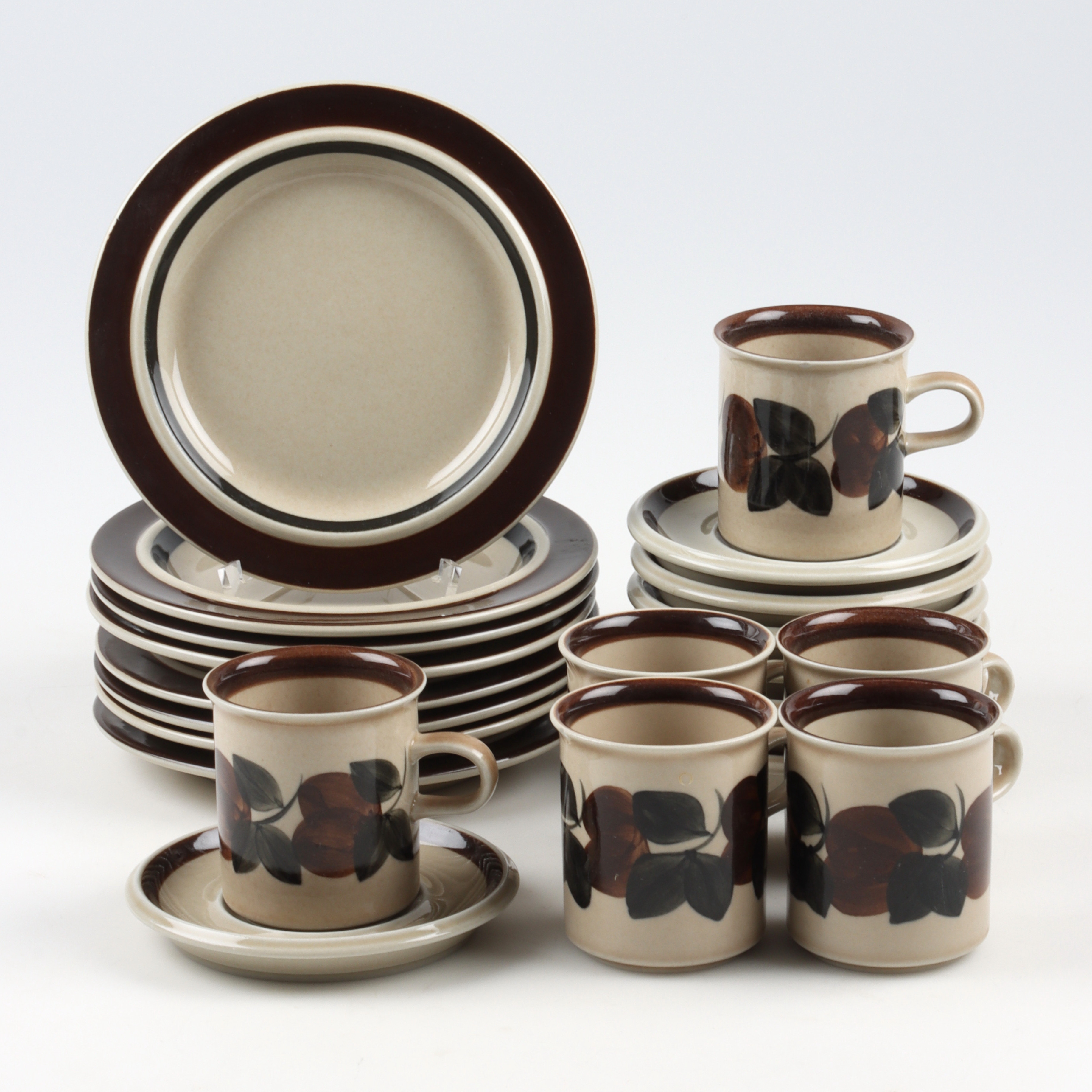 ULLA PROCOPÉ. Kaffeservisdelar, 22 st, Ruija, porslin, Arabia, Finland.