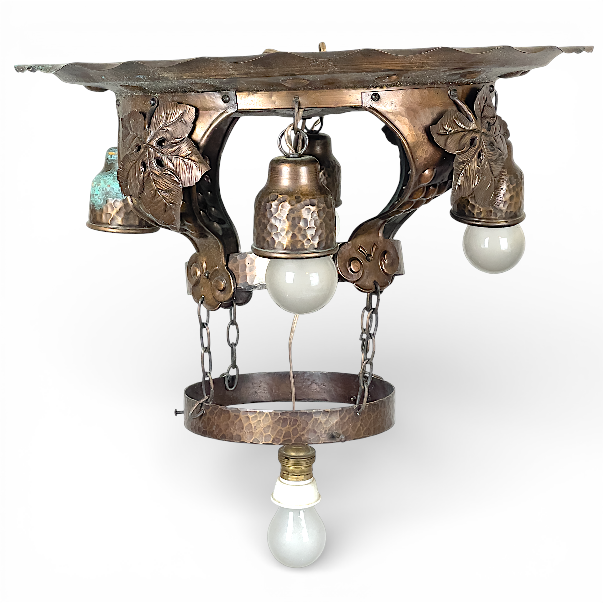 TAKLAMPA. Koppar, jugend, 1900-talets första del.