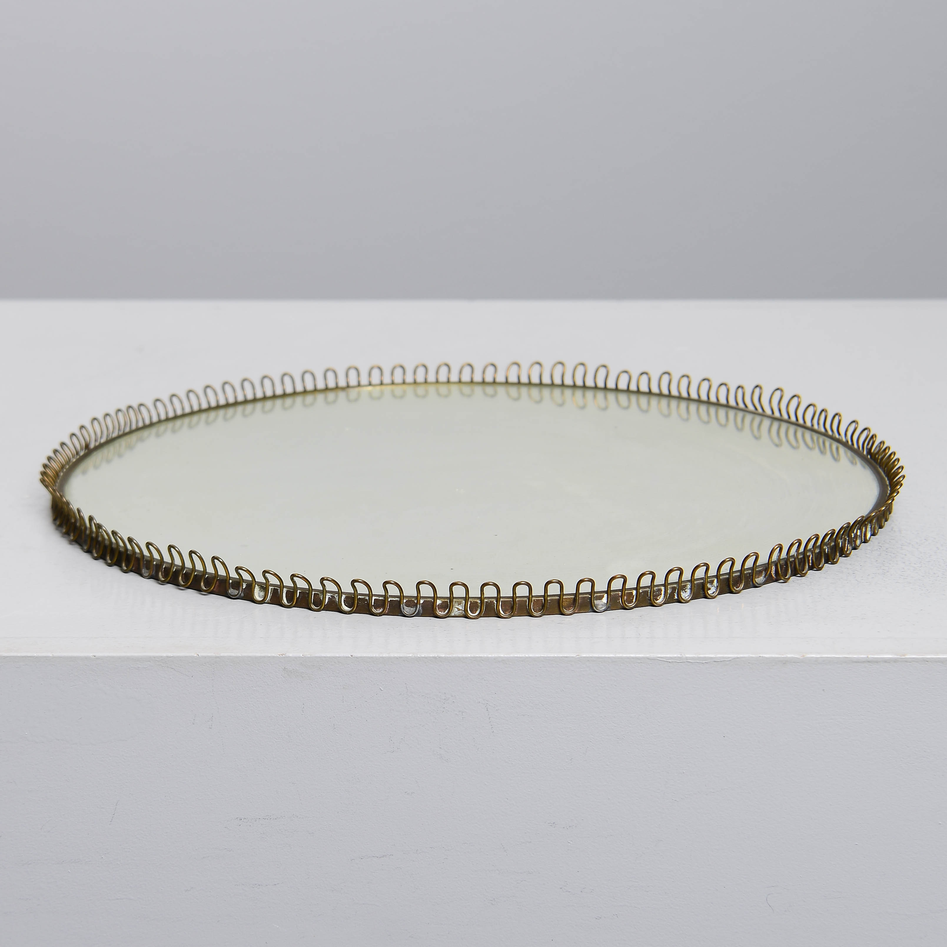 BORDSPLATEAU, mässing, 1900-talets andra del.