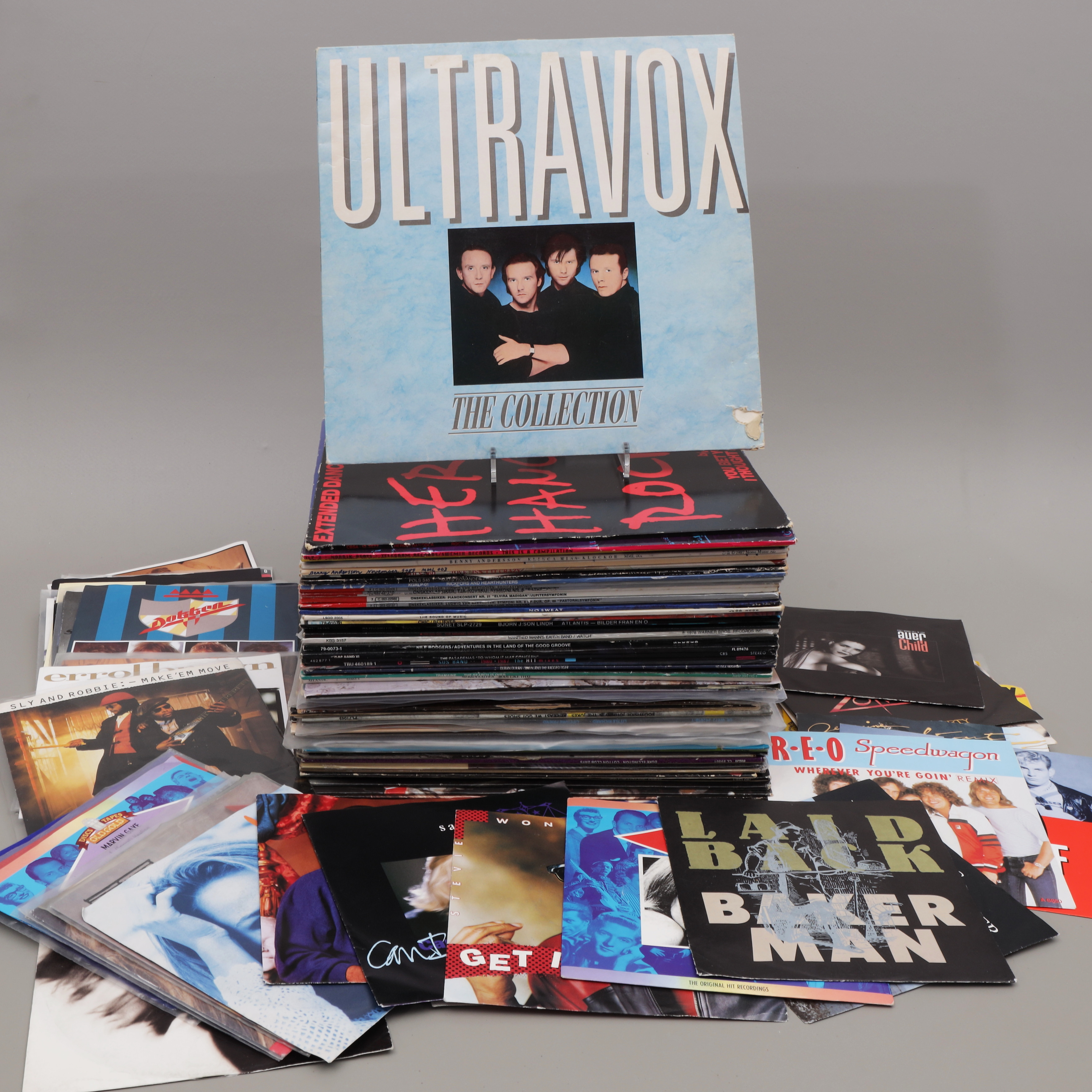 VINYLSKIVOR, ca 110 st LP/Singlar, 1900-talets andra hälft.