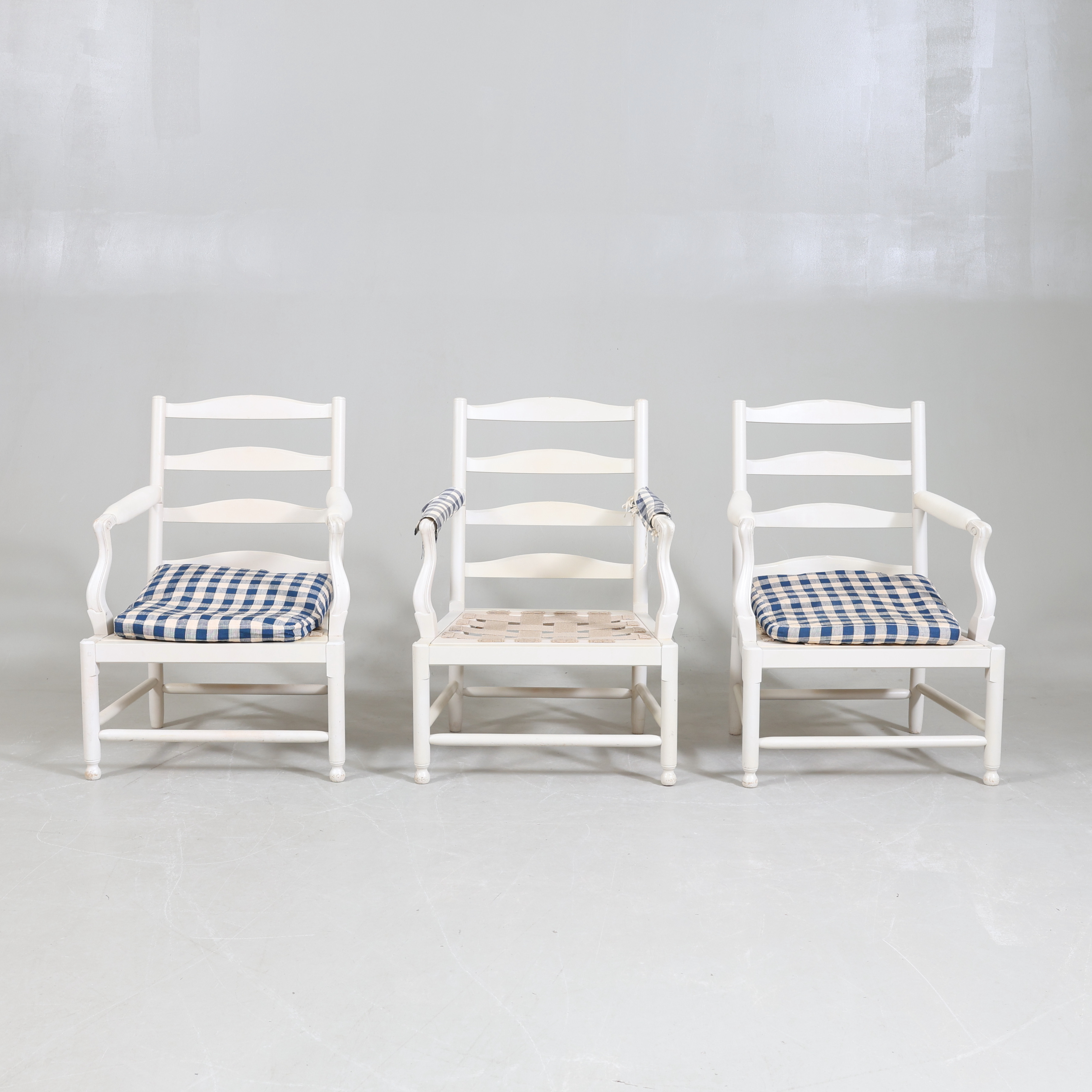 FÅTÖLJER,3 st. S.k Gripsholmsfåtöljer, "Medevi Brunn", ur Ikeas 1700-tals serie.