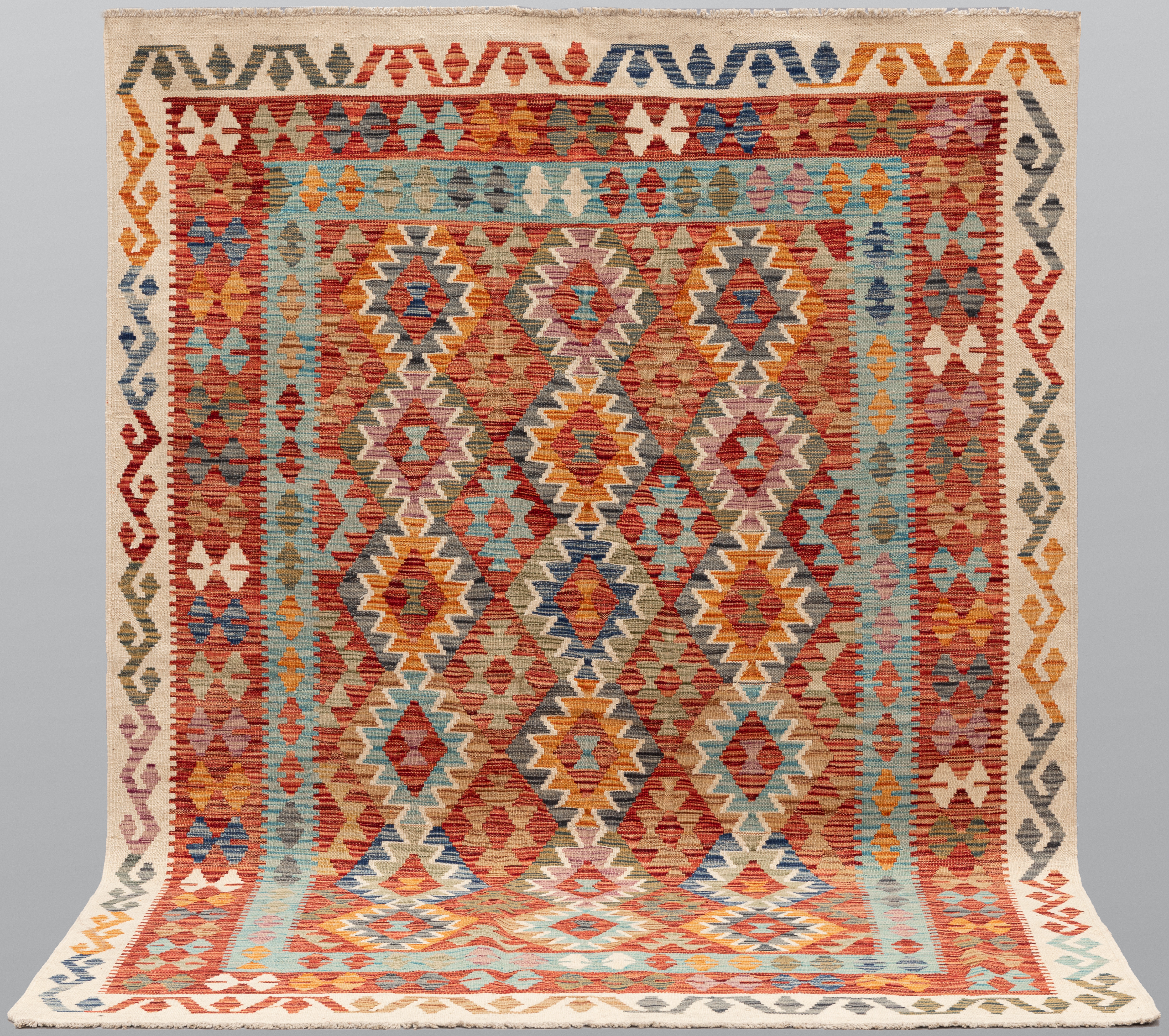 ORIENTMATTA. Kelim klassisk design, 246 x 177 cm.