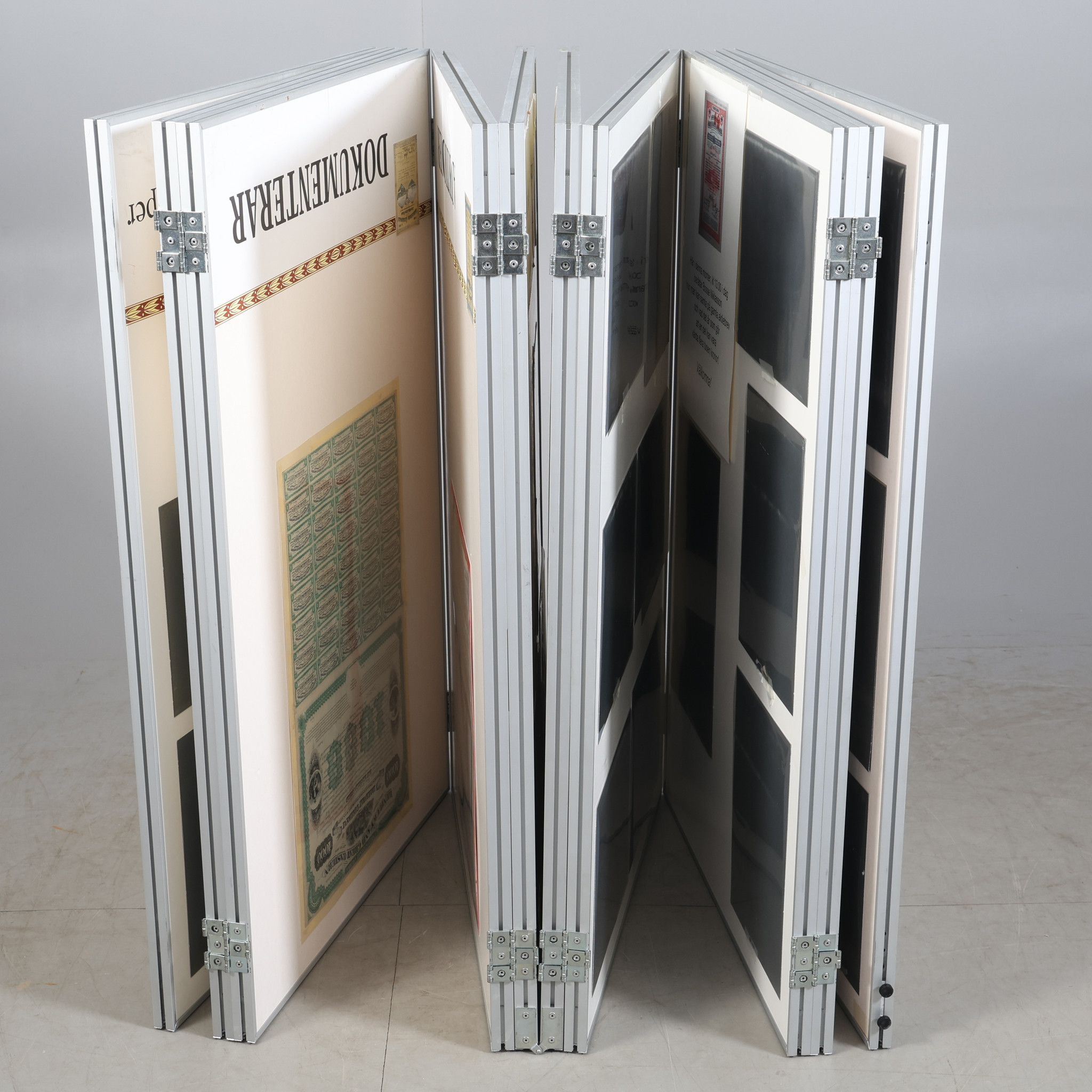 DISPLAYVÄGG, hopfällbara paneler, Expolinc, portabel i väska.