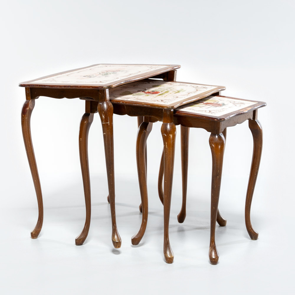 SATSBORD, 3 delar, betsad bok med kakelskivor, rokokostil, 1900-talets andra hälft.