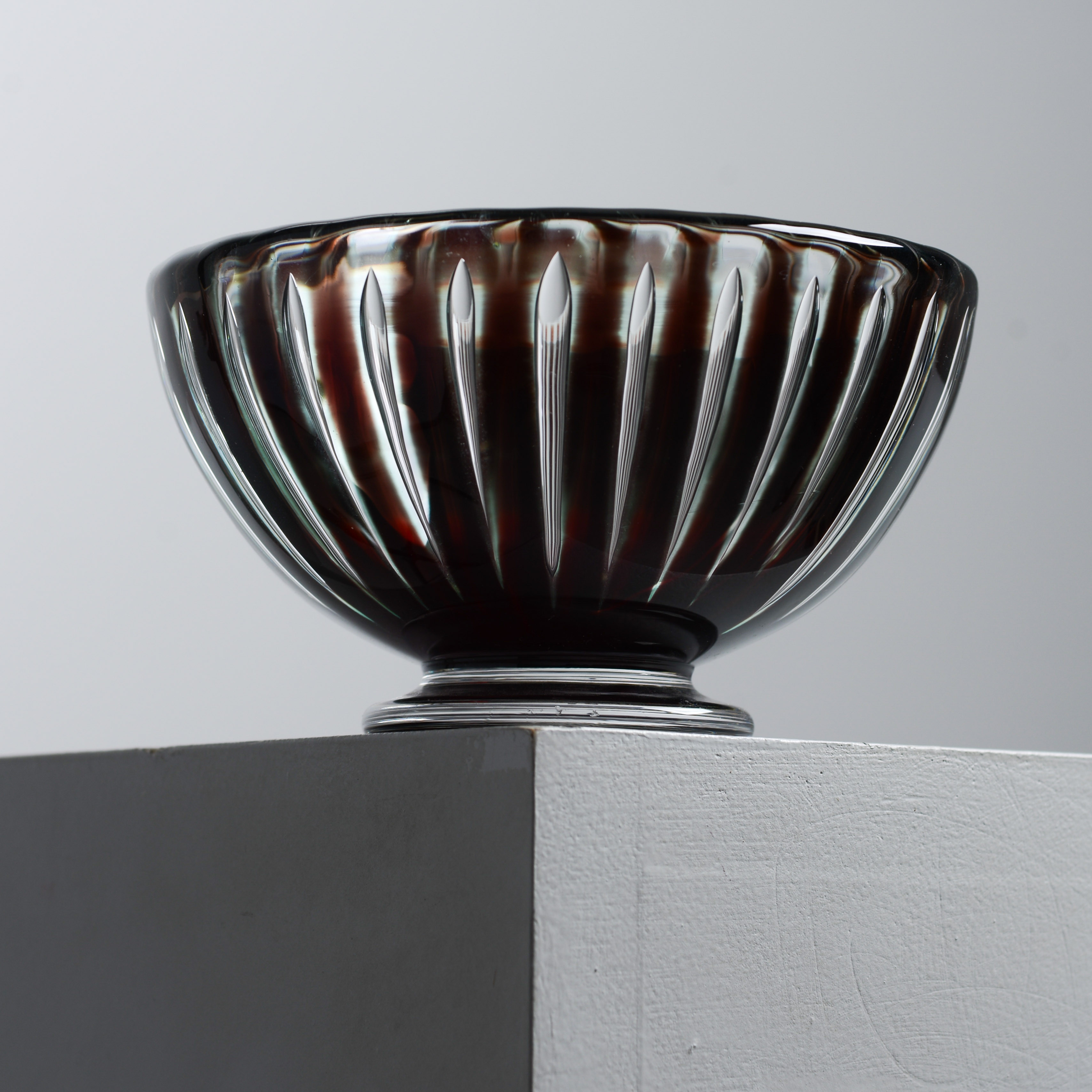 EDVIN ÖHRSTRÖM. Skål, "Ariel", Orrefors, signerad.