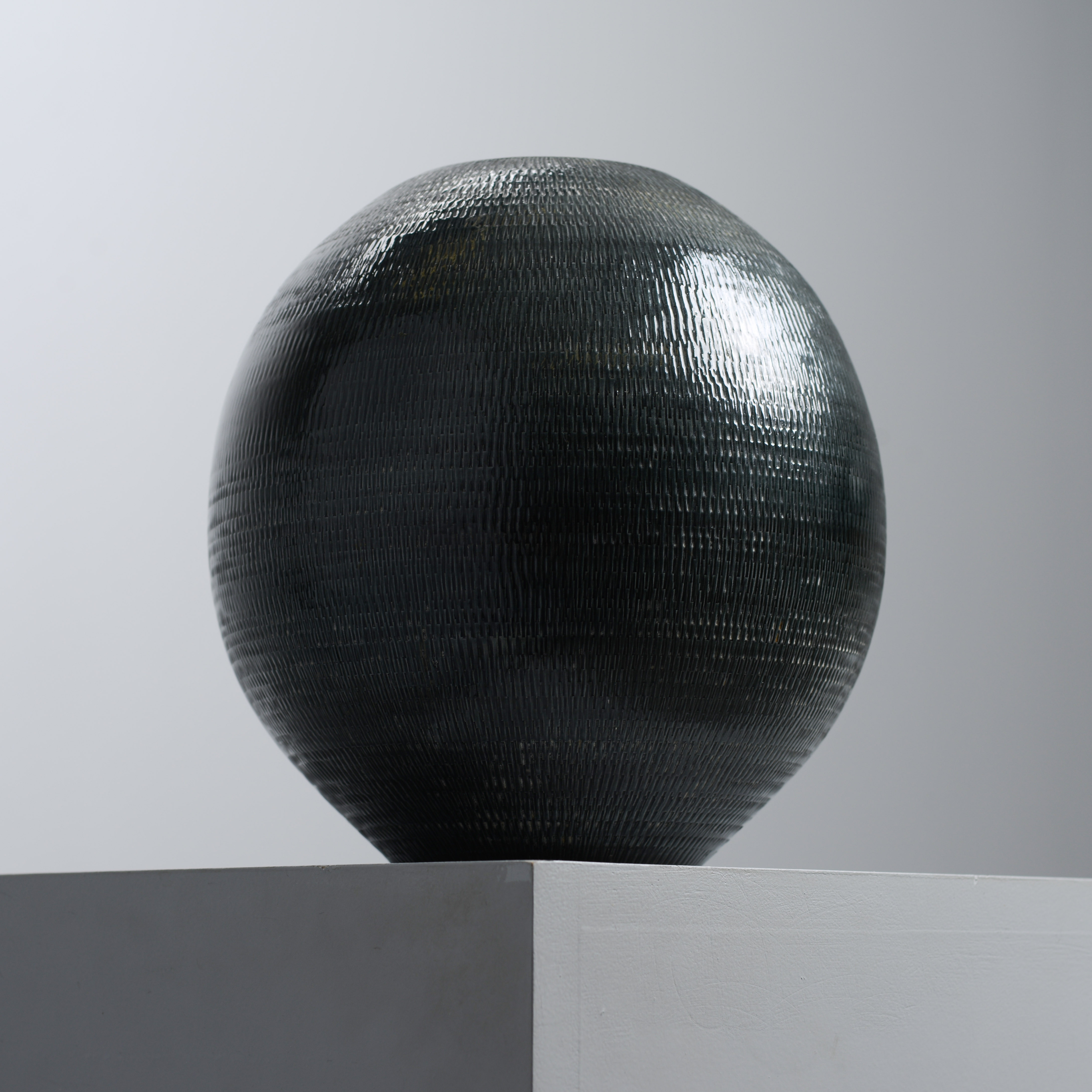 INGRID ATTERBERG. Stor klotvas, unikat, Upsala-Ekeby, 1960-tal.