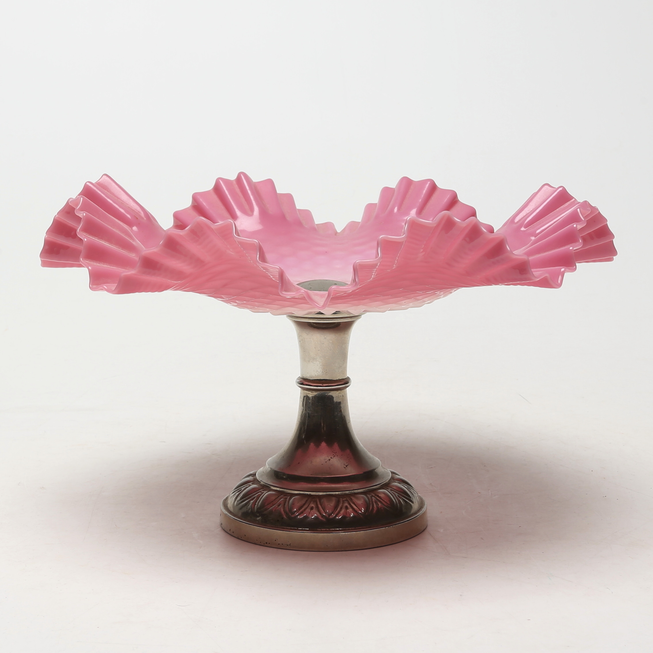 SKÅL, så kallad Mormorsskål, glas, metall.