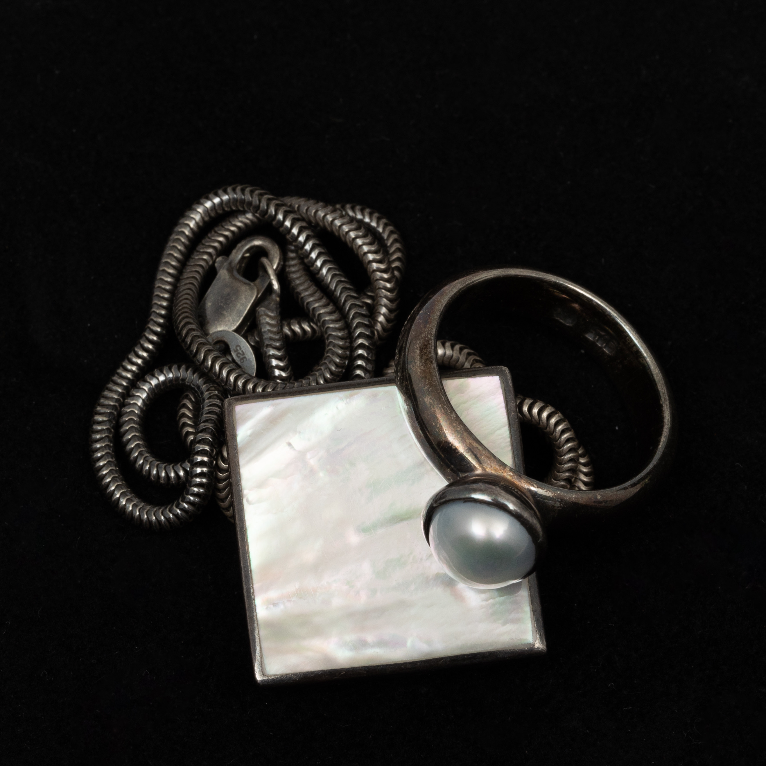 COLLIER & RING, Sterlingsilver, Pärlemor, Pärla.