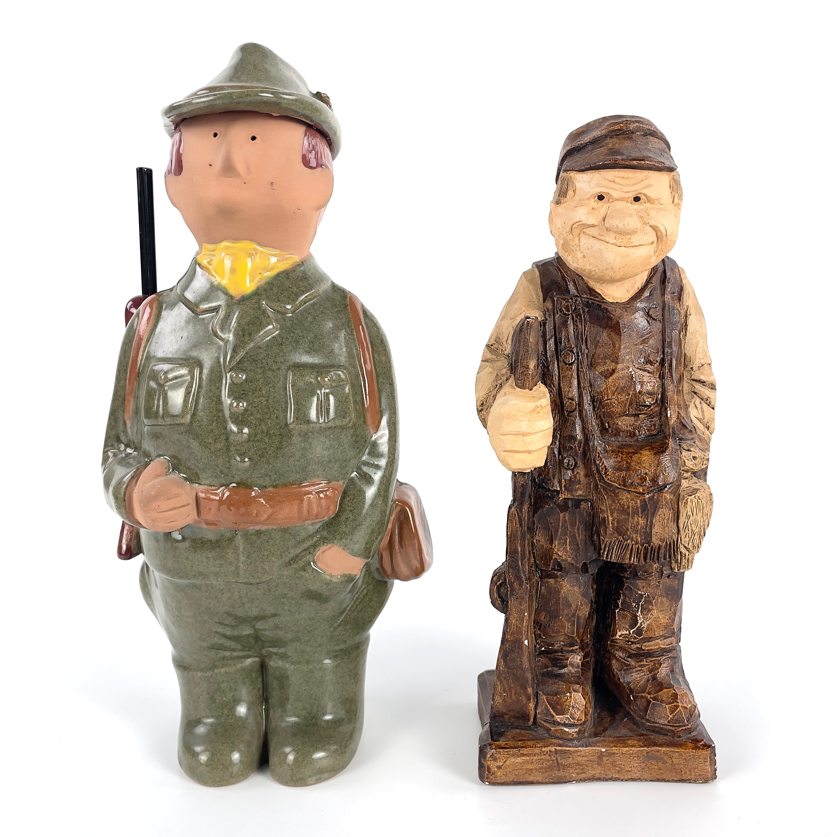 FIGURINER, 2 delar, bl a Jie, Sverige.