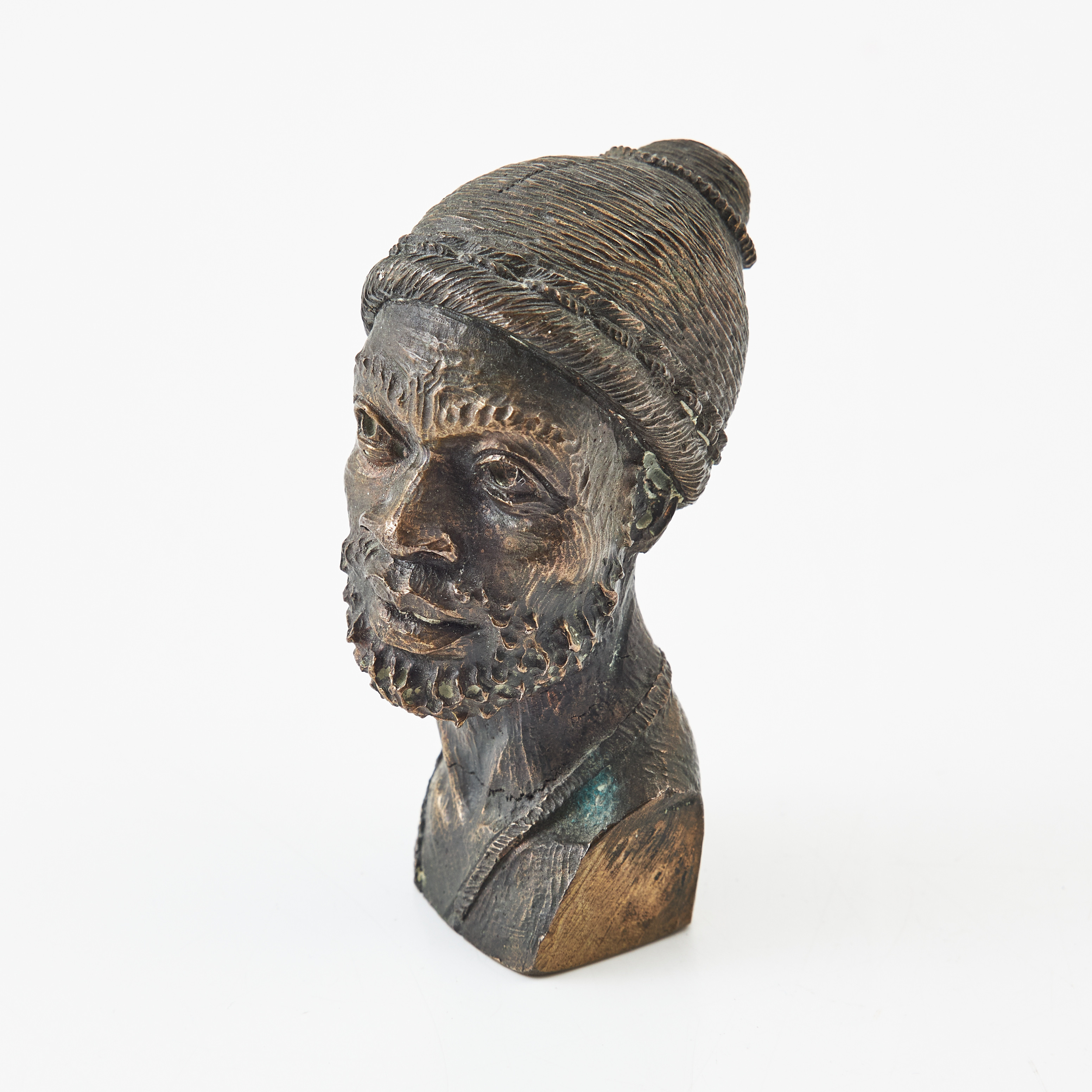 OKÄND KONSTNÄR, Manshuvud, skulptur i patinerat brons, märkt Love.