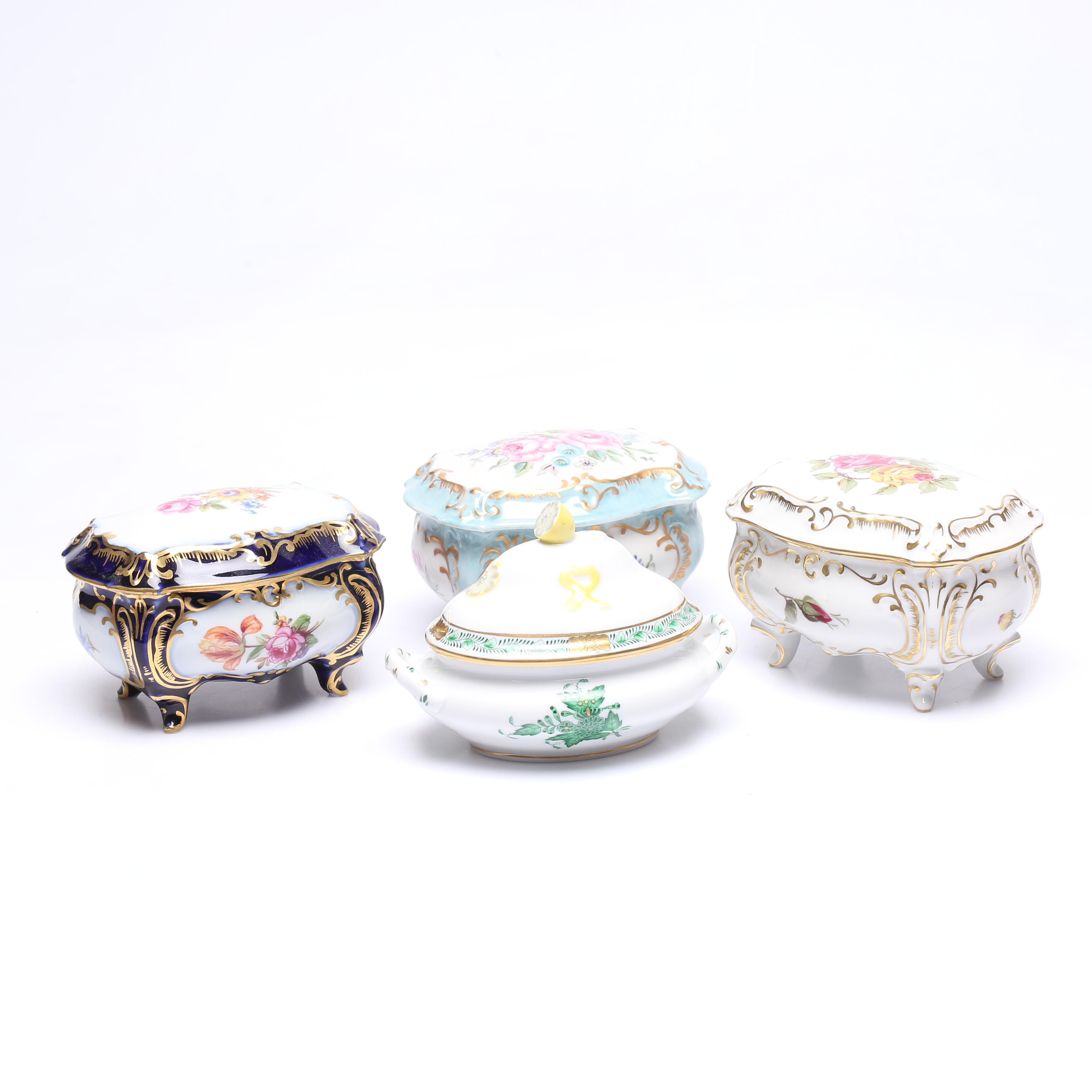 SKRIN/ASKAR, 4 st, porslin, rokokostil, bl.a. Herend.