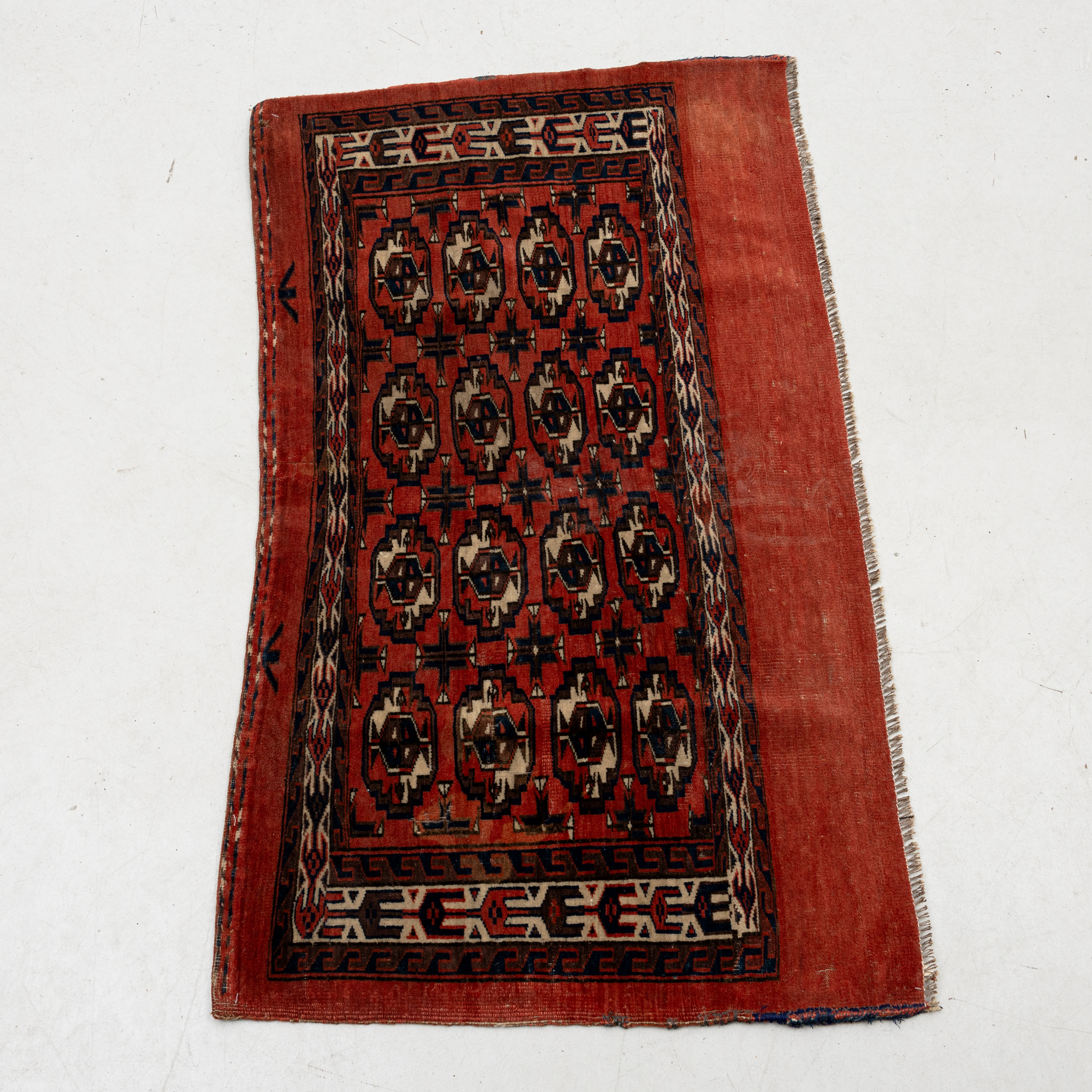 MATTA, Turkmen, Chuval, ca 113,5x67,5 cm.