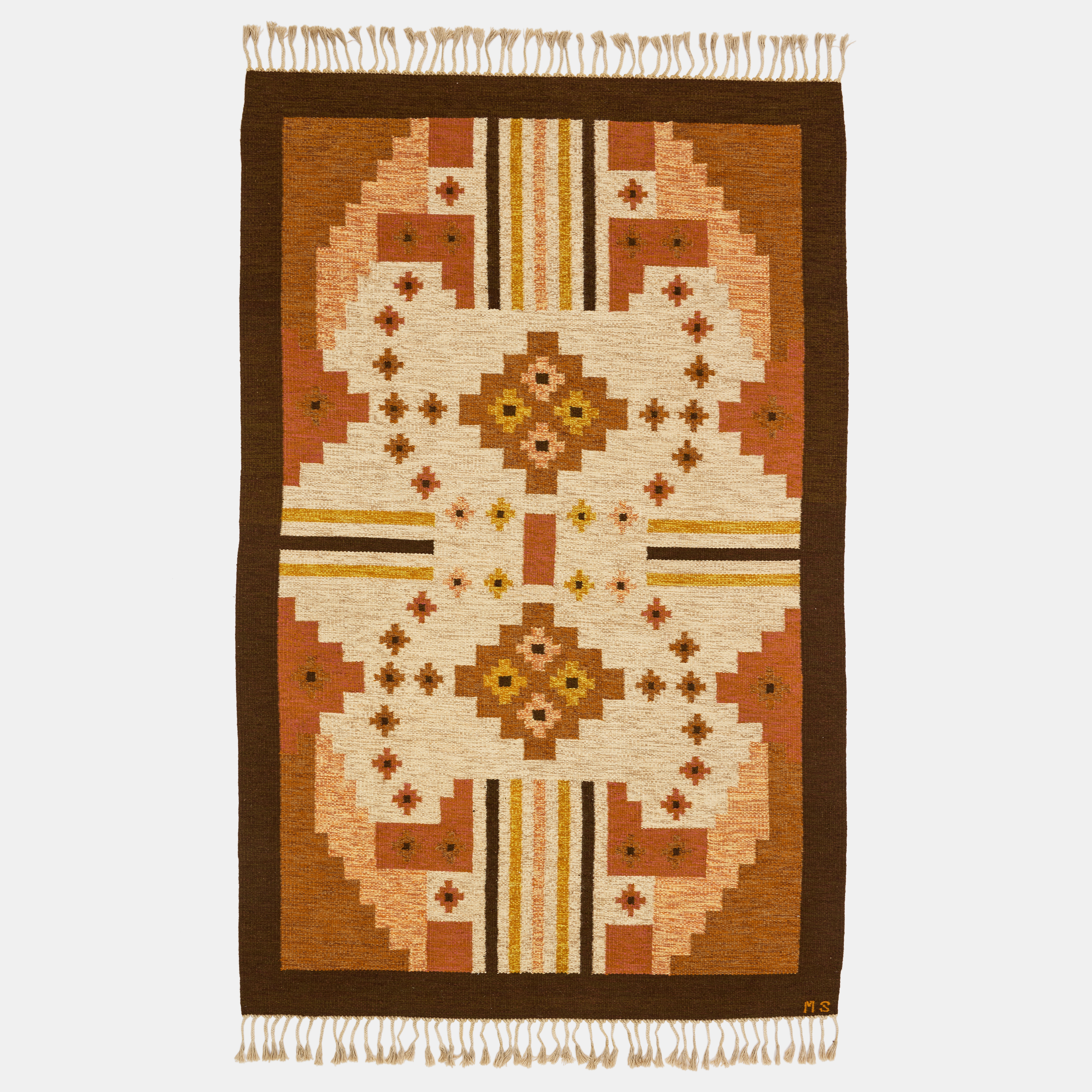 MAJ SVANSTRÖM. Matta, rölakan, geometrisk dekor i bruna nyanser, 305 x 194 cm.