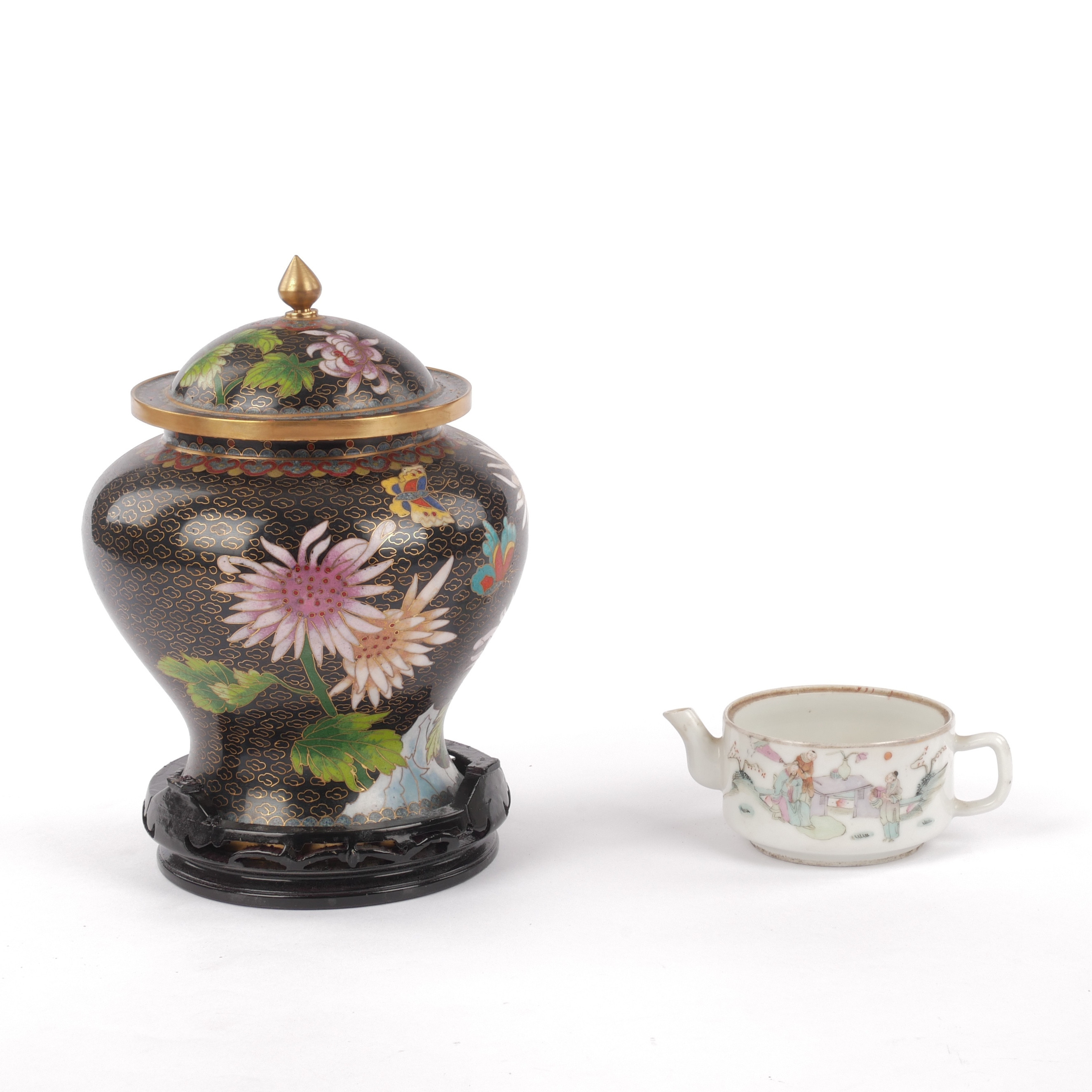 LOCKURNA OCH TEKANNA, closionné och porslin, Kina.