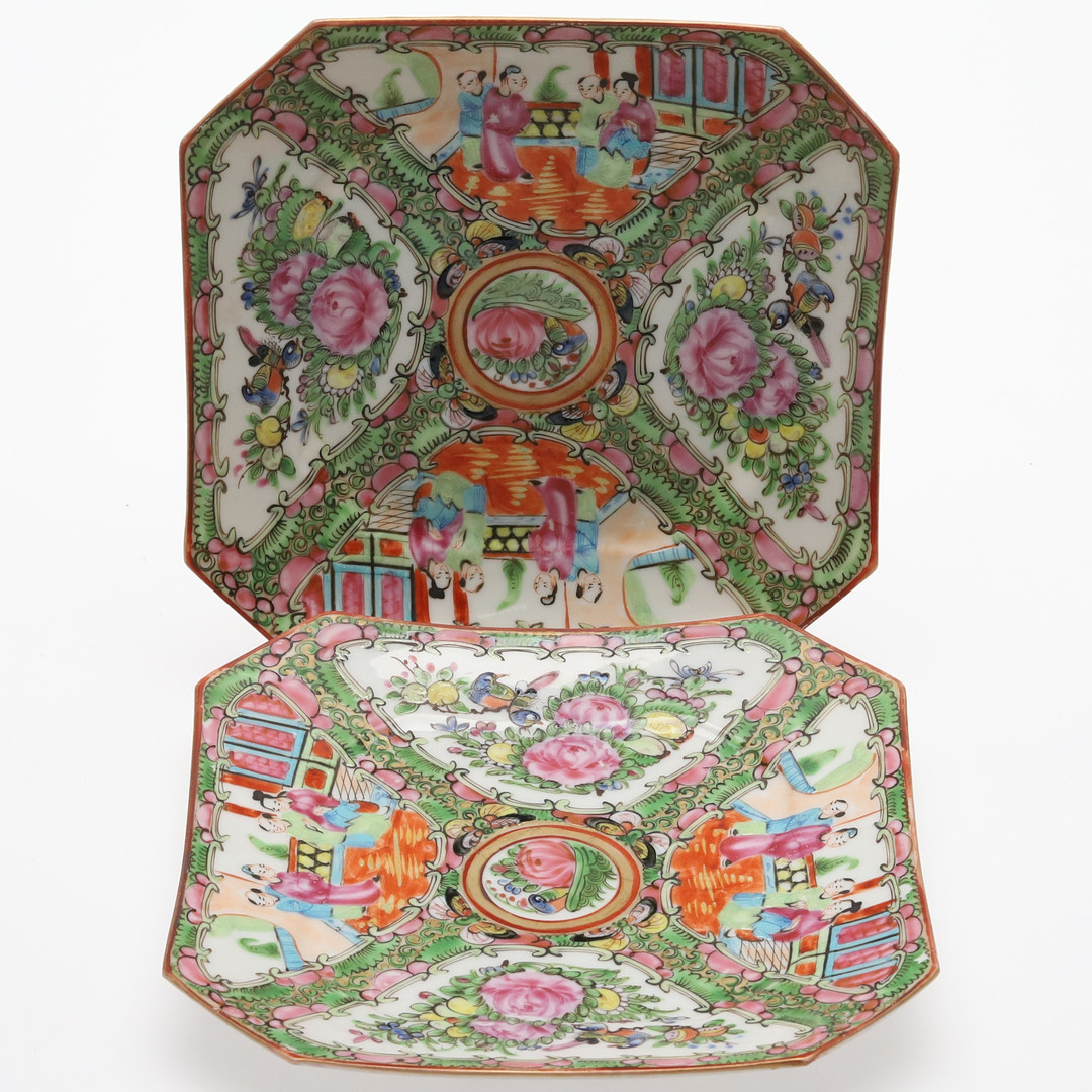 TALLRIKAR, 2 st, porslin, "Famile rose", Kina, 18/1900-tal.