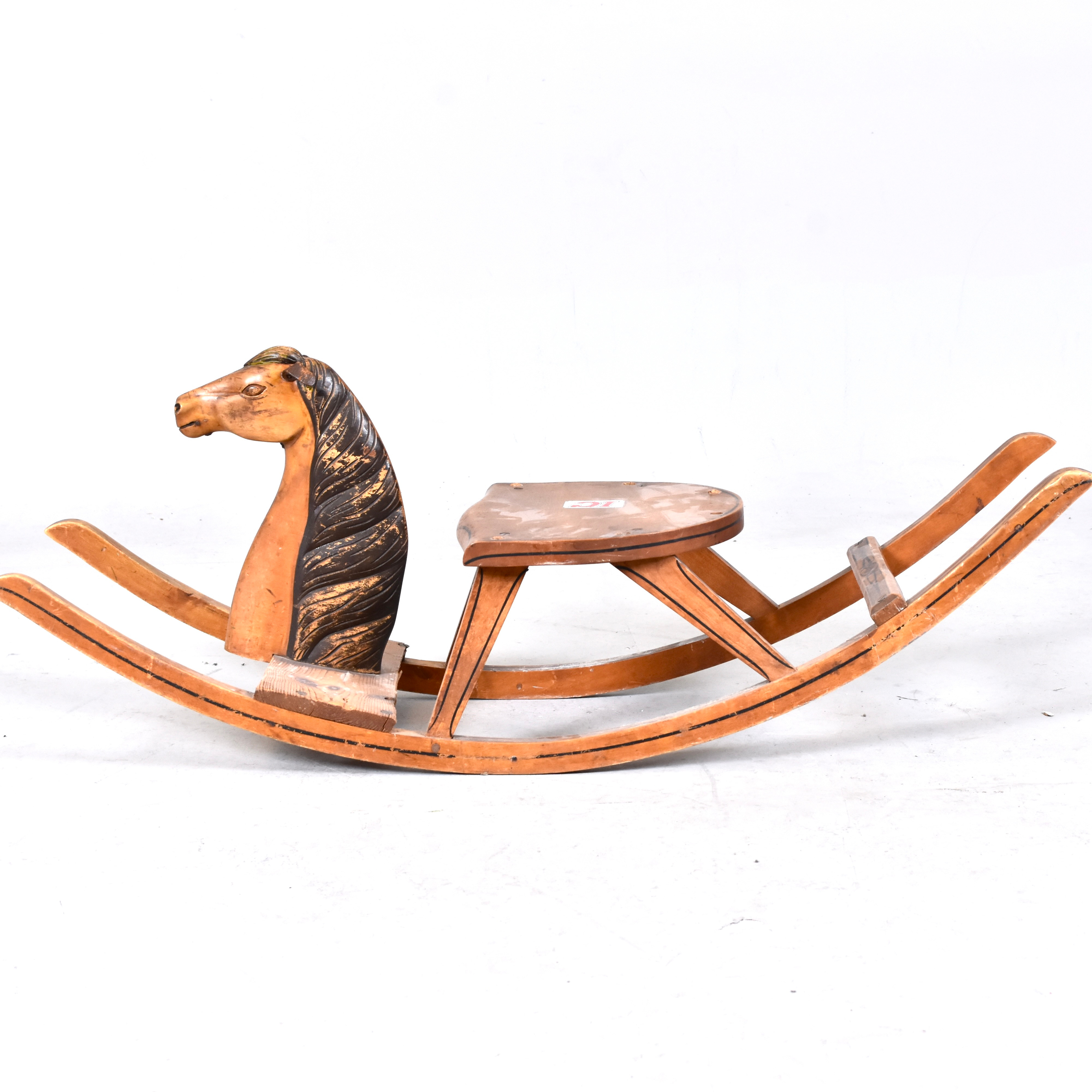 GUNGHÄST, skuret och delvis bemålat trä, 1800-talets 2 hälft.