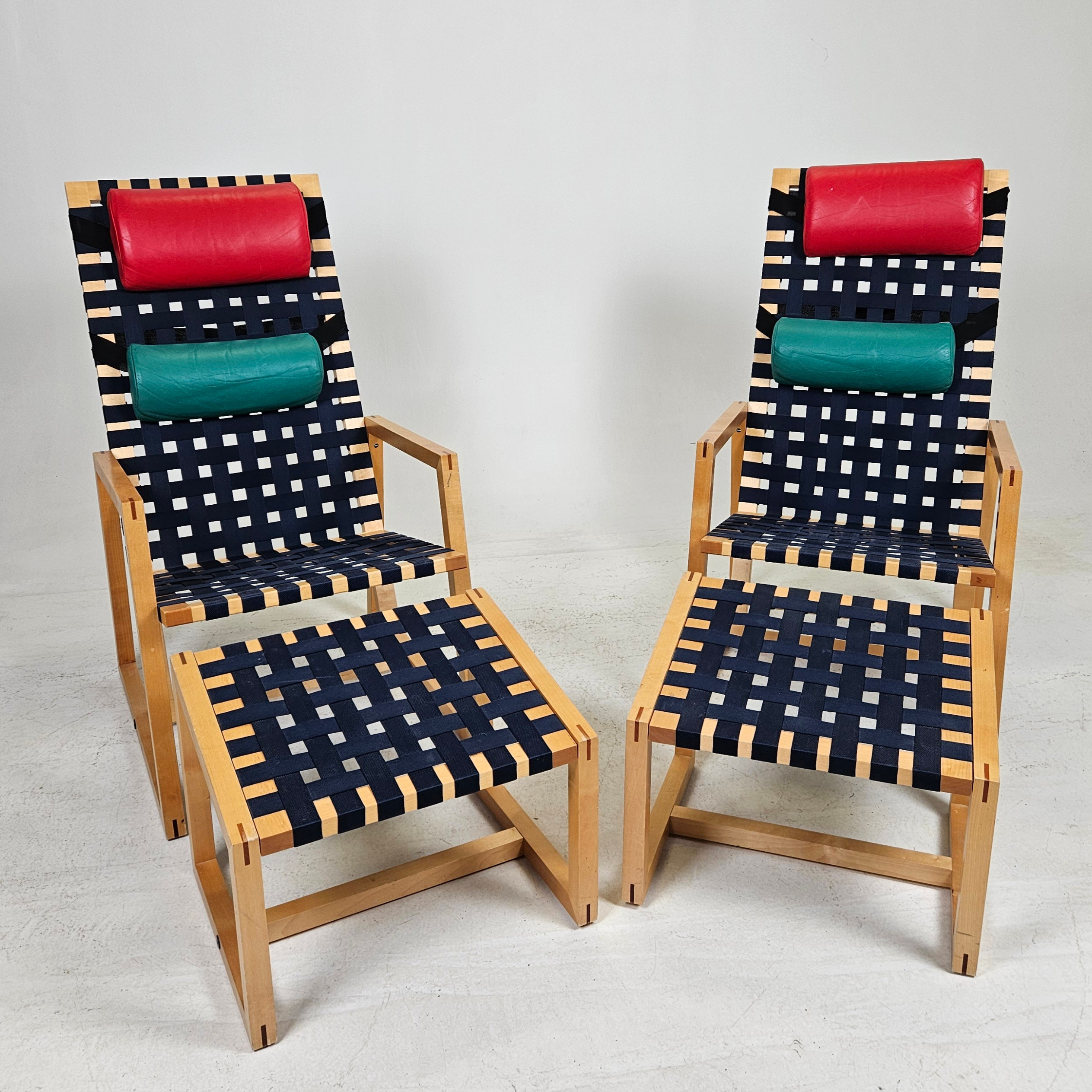 FÅTÖLJER MED FOTPALLAR, ett par, Dozz, Dozzen AB, Tibro.