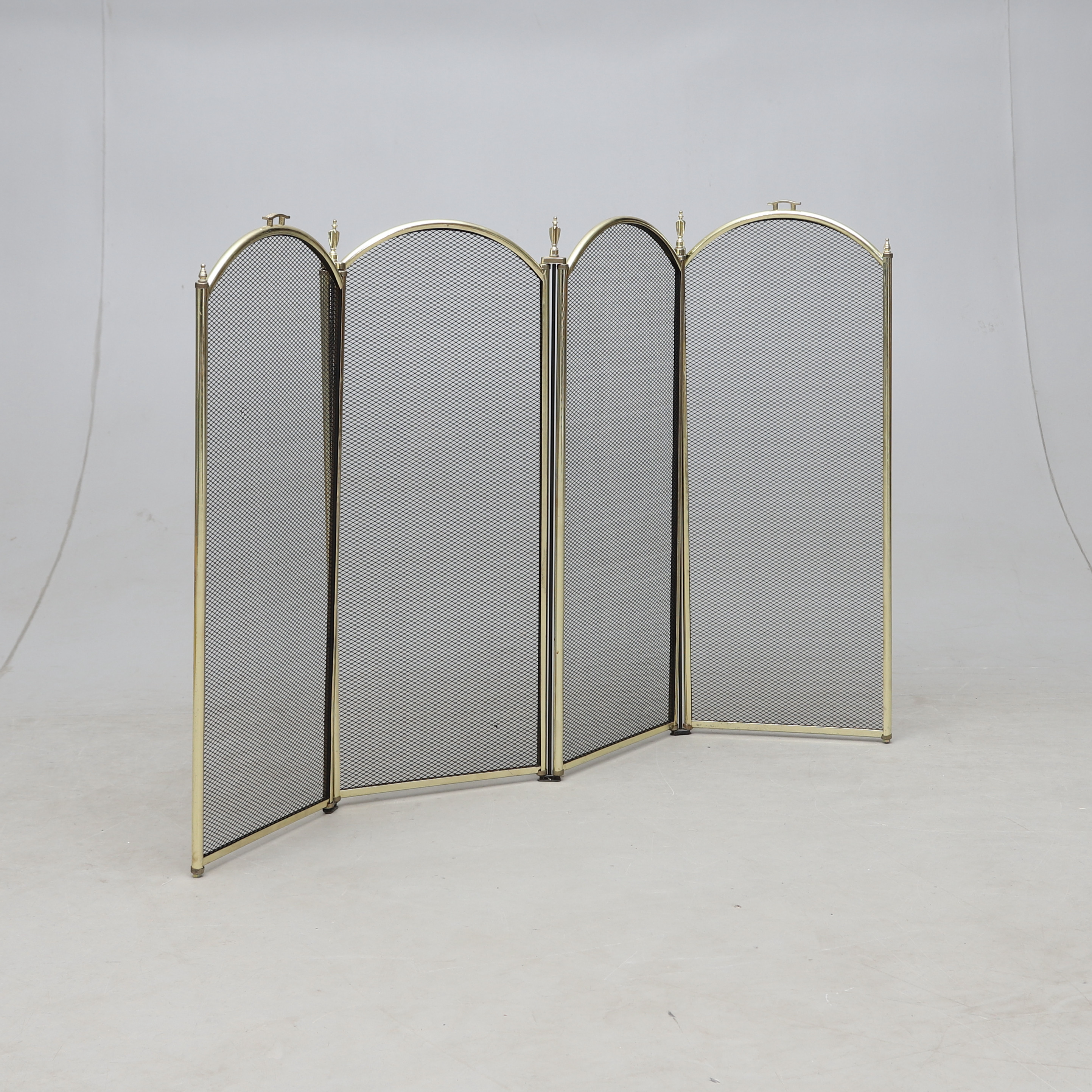 GNISTGALLER-/BRASSKYDD, 1900-talets andra hälft.