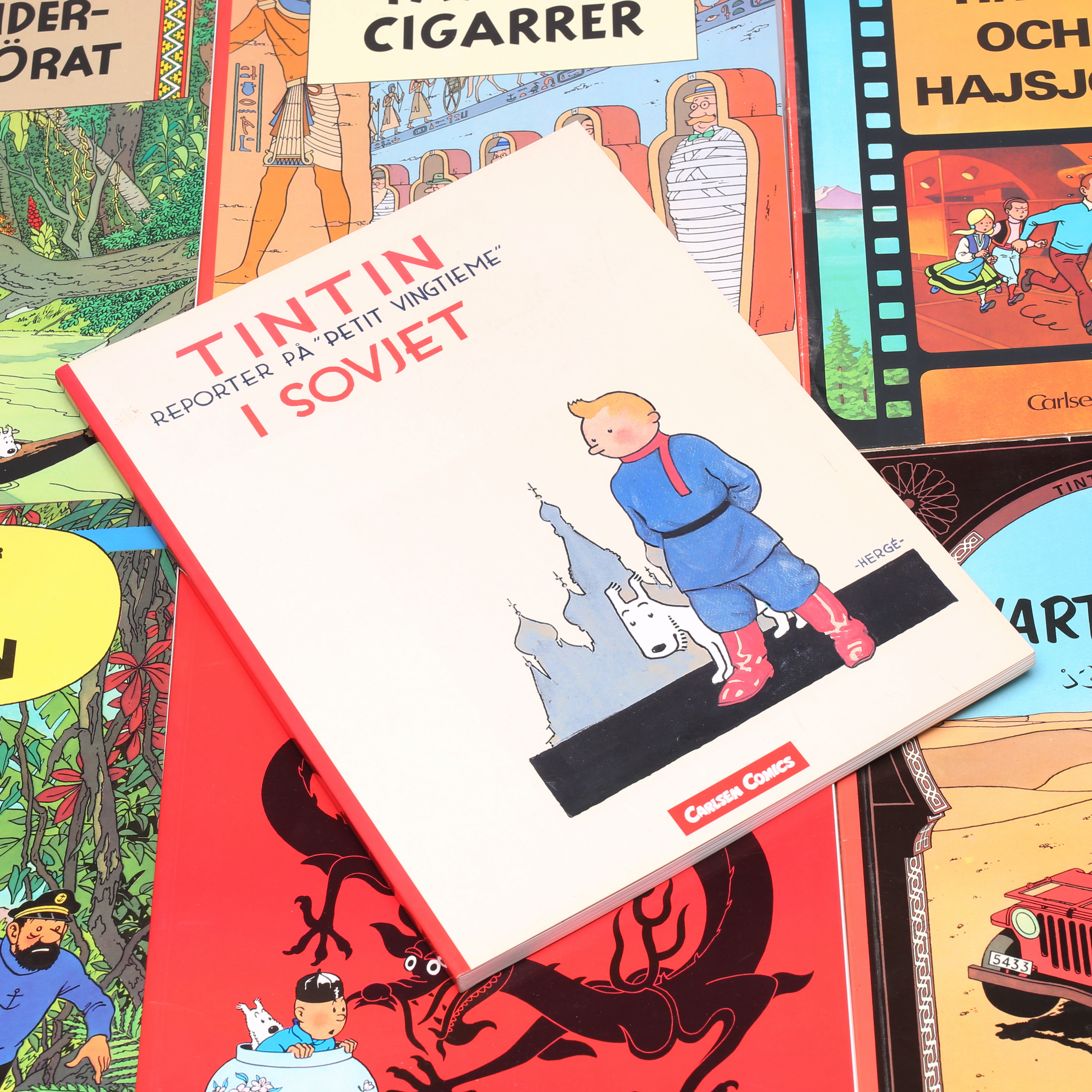 TIDNINGAR, 8 st, Tintins äventyr, Hergé, Carlsen Comics 1970-1990-tal.