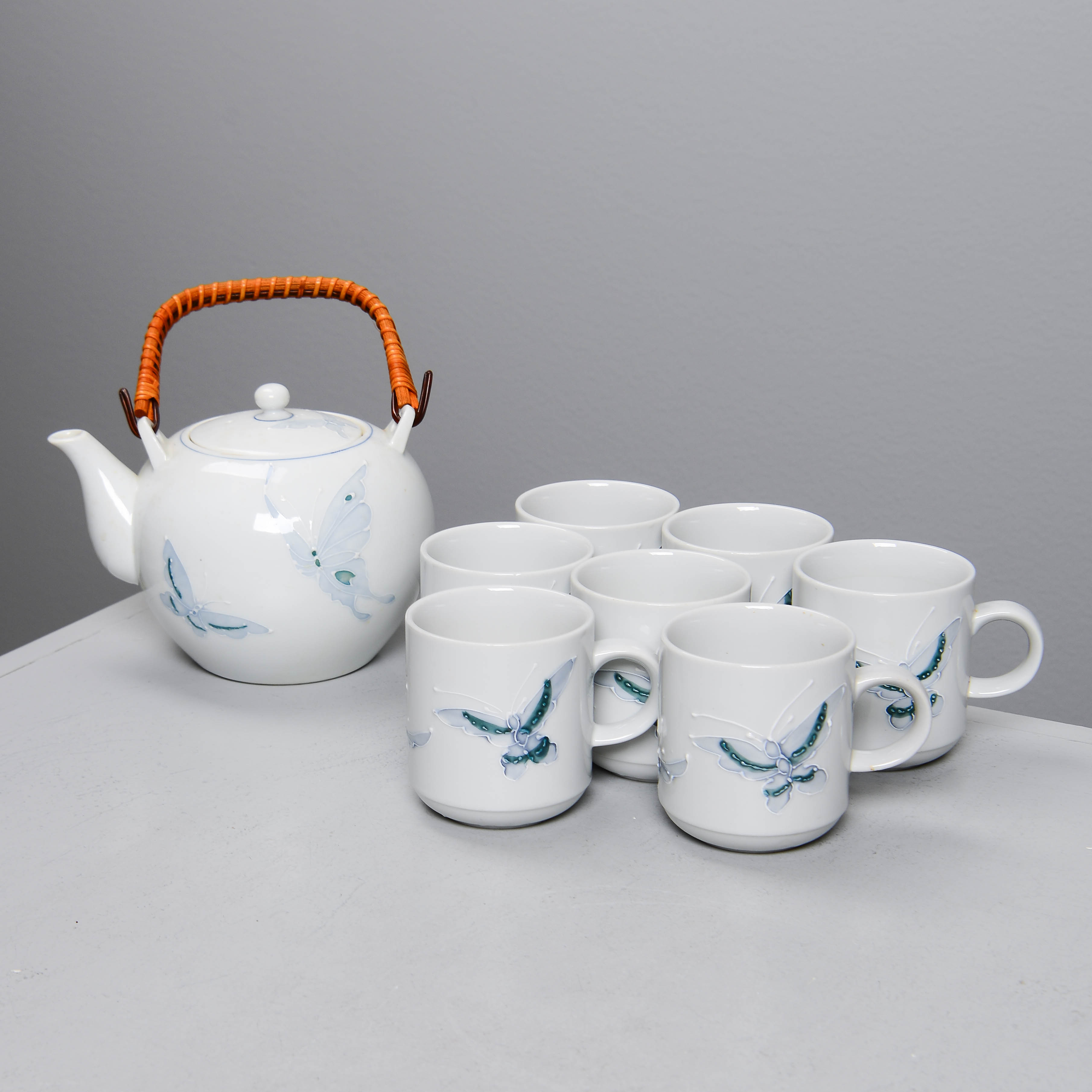 TESERVIS, för 7 personer, 1900-talets andra del (8 delar).