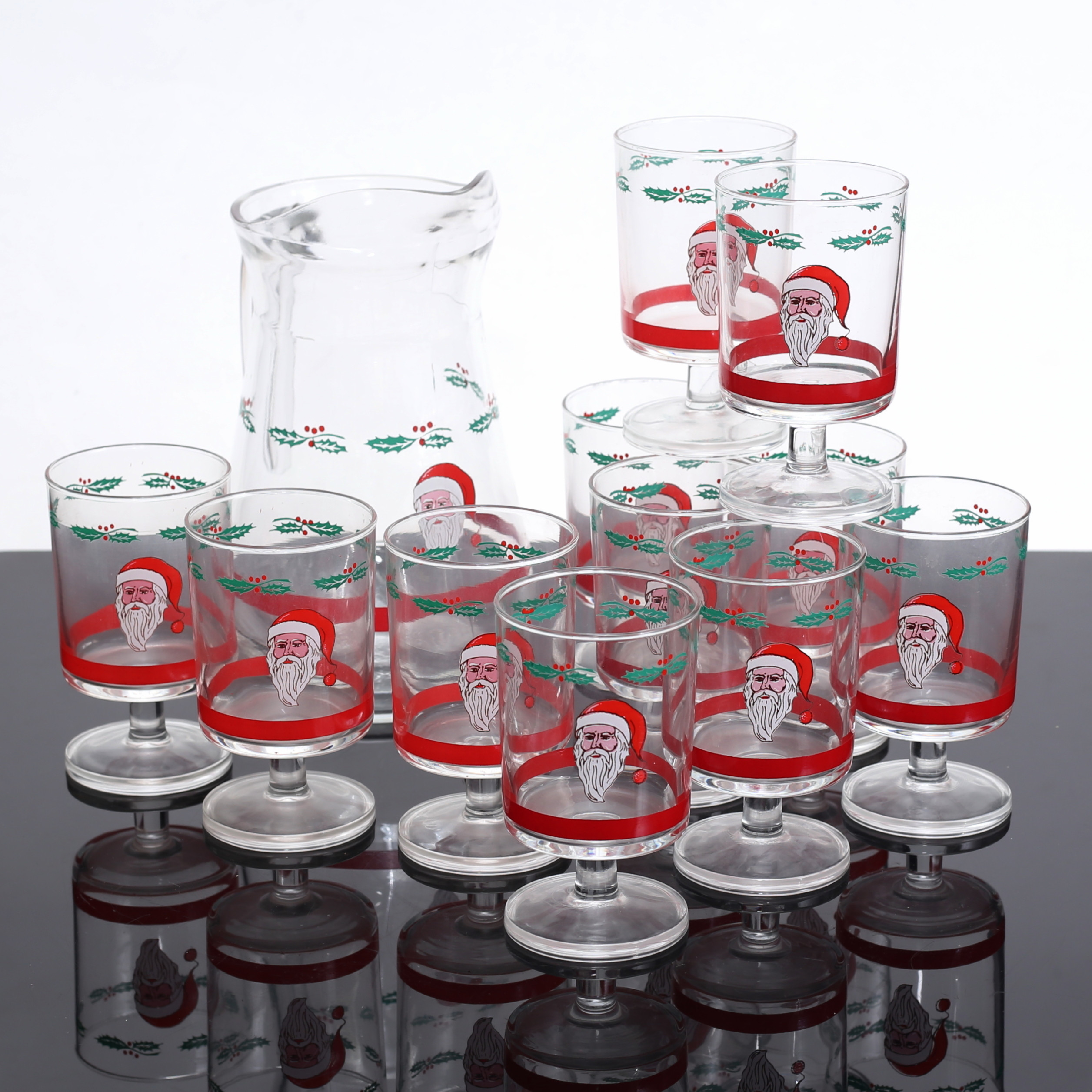 KANNA samt GLAS, 12 delar med julmotiv.