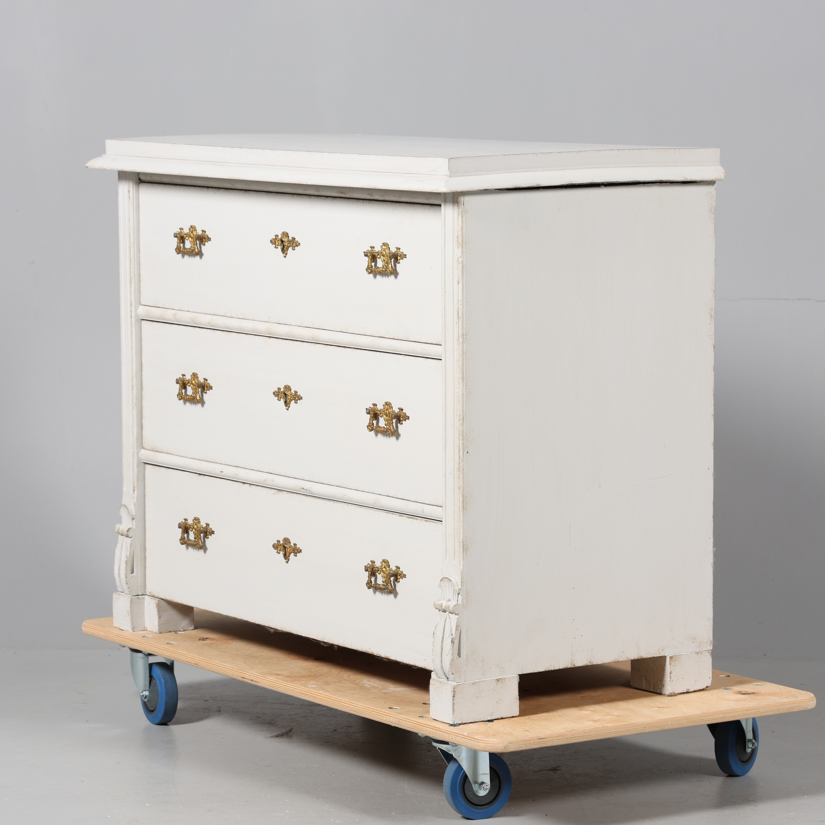 BYRÅ, empire, 1800-tal, bemålad.