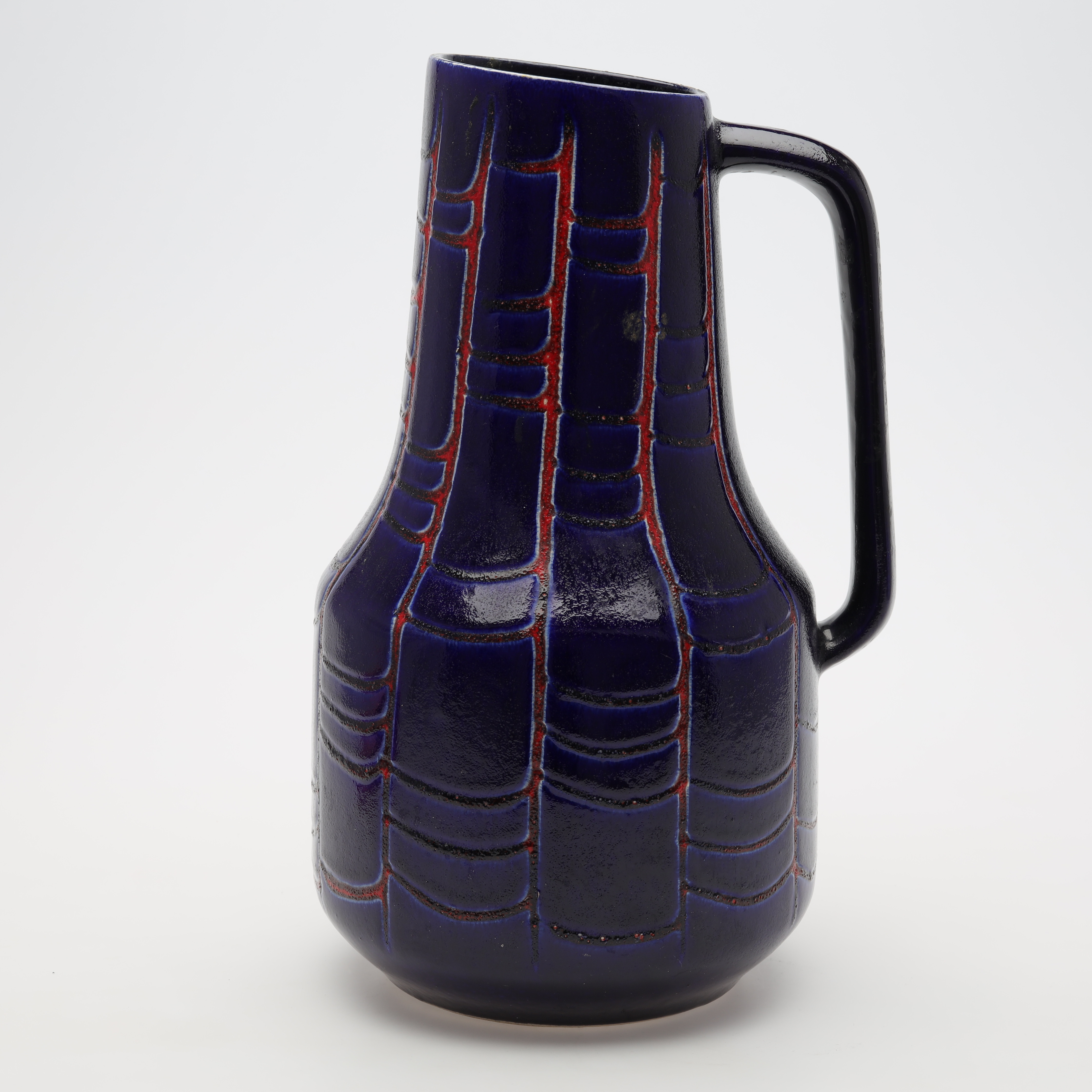 VAS / KANNA glaserad keramik.