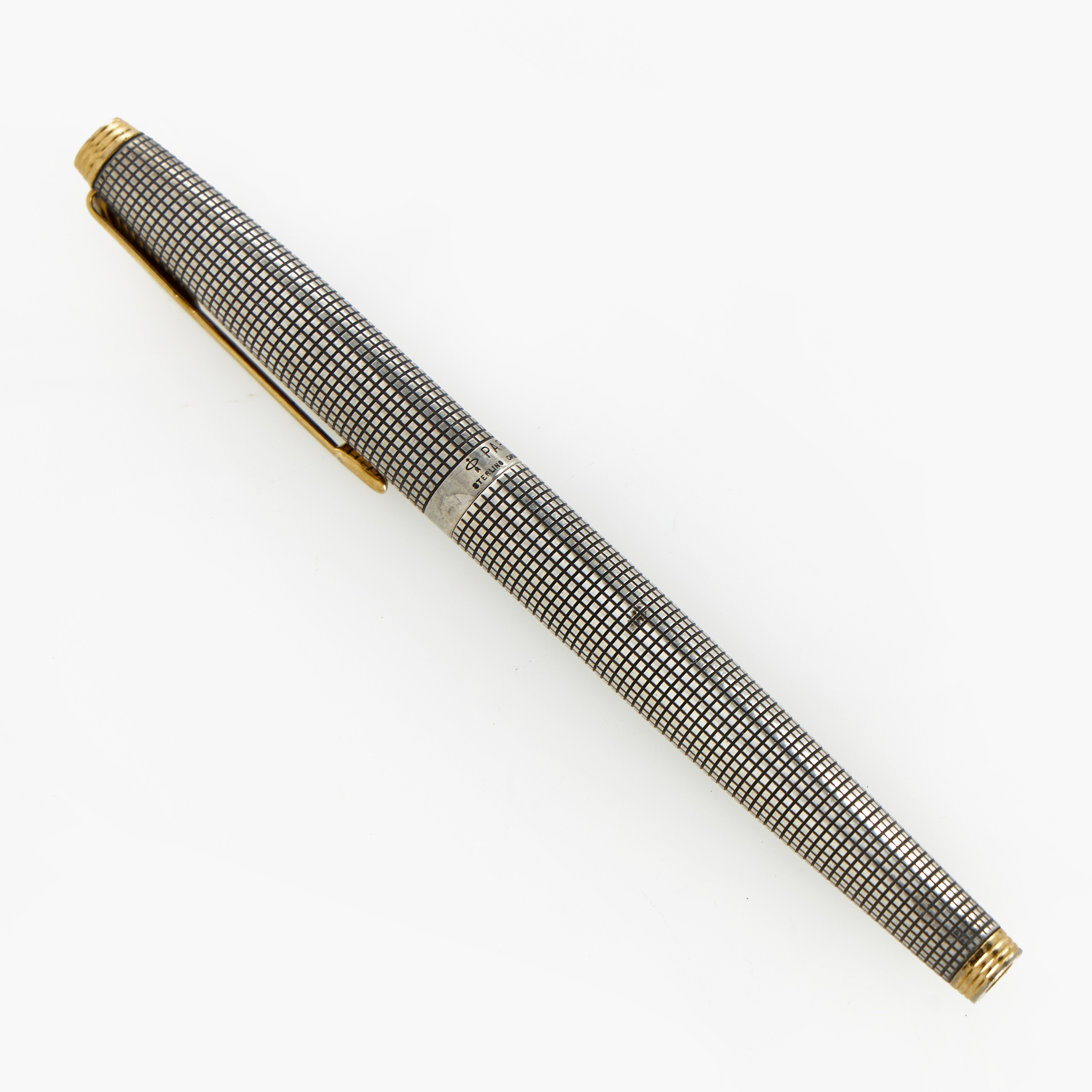 PARKER, "Sonnet" med ciselé-mönster, reservoarpenna, sterlingsilver, stift i 14 k guld.