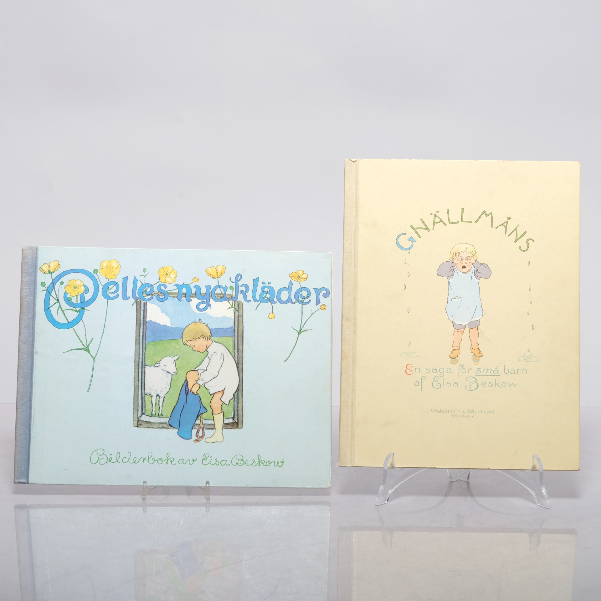 ELSA BESKOW. Barnböcker, "Gnällmåns" & "Pelles nya kläder", 2 st.