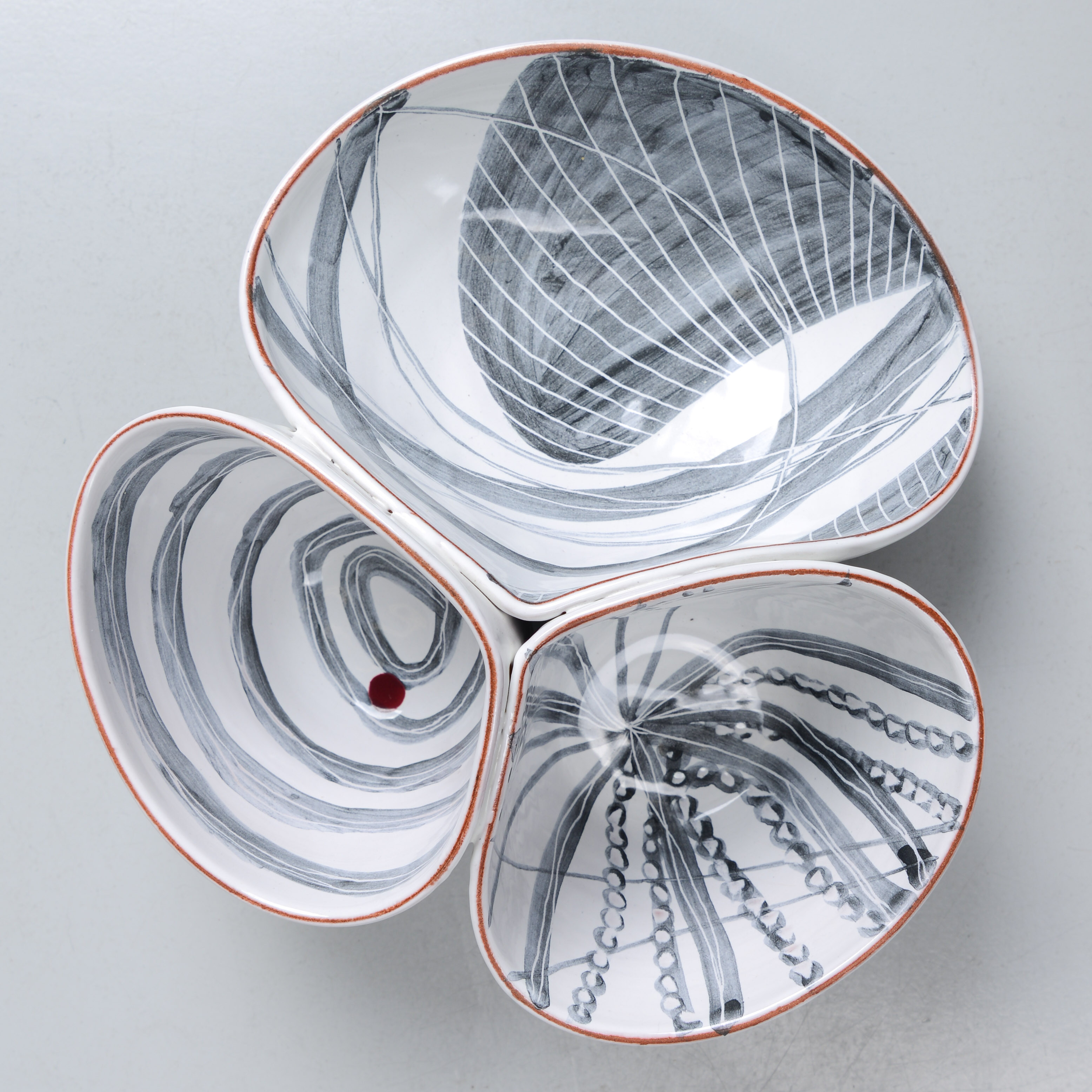 INGRID ATTERBERG. "Grafika", skål, modell 2108, Upsala-Ekeby, 1951-54.