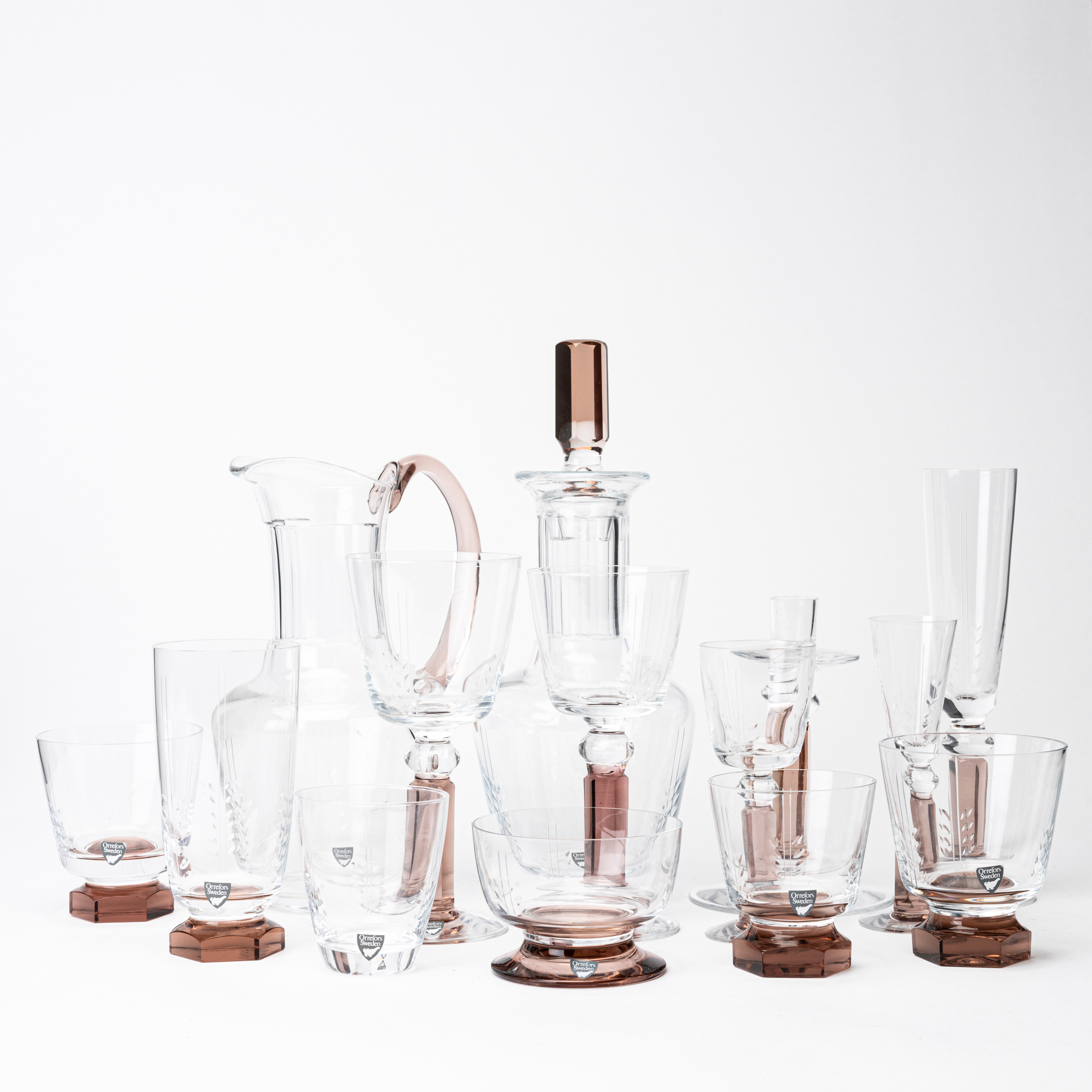 GUNNAR CYREN. Glasservis, ca 99 delar, "Versaille", Orrefors, signerat.