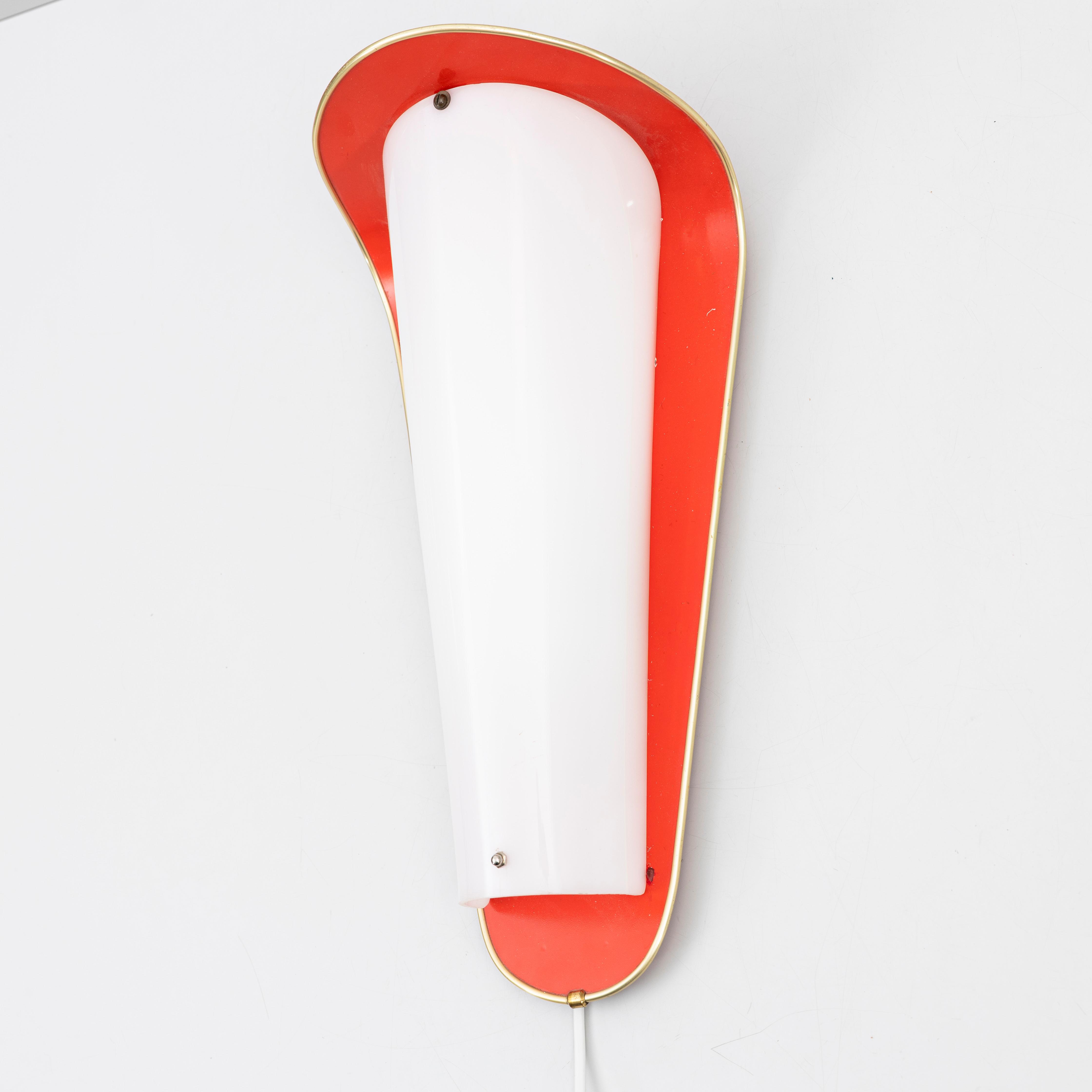 VÄGGLAMPA, omkring 1900-talets mitt.