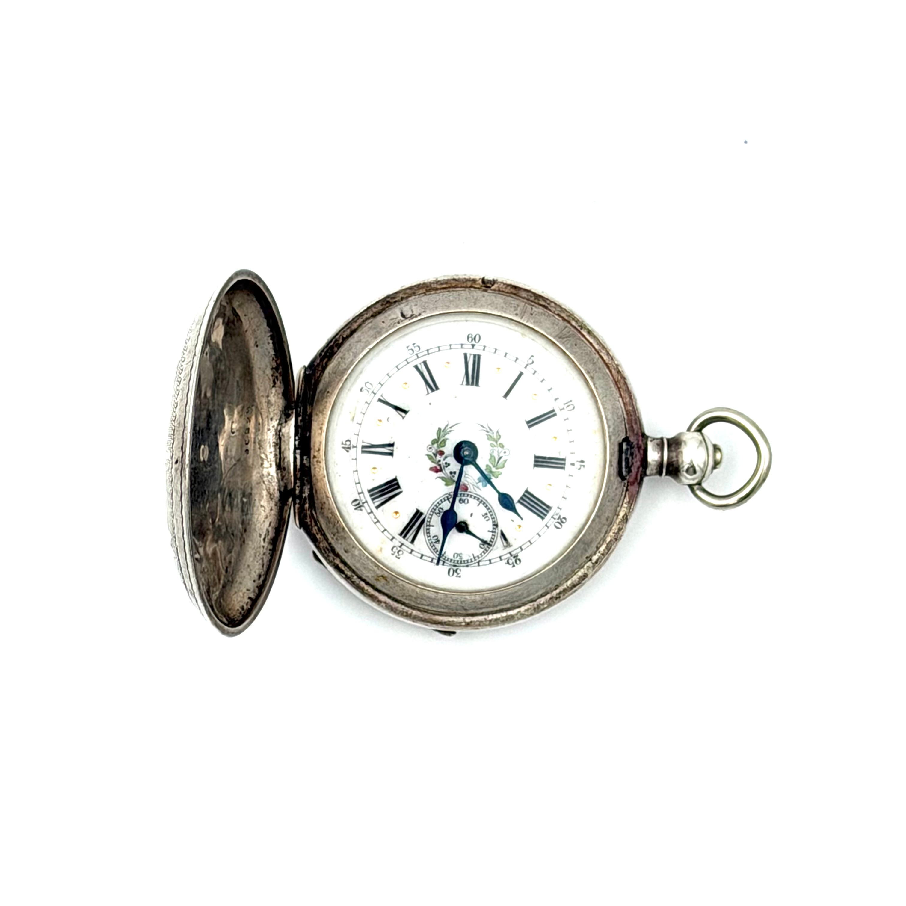 FICKUR, savonettur, silver, subsekund, boett och innerboett i silver/875, rikt graverad dekor, urtavla med romerska och arabiska siffror samt dekor av bemålad blomsterkrans.