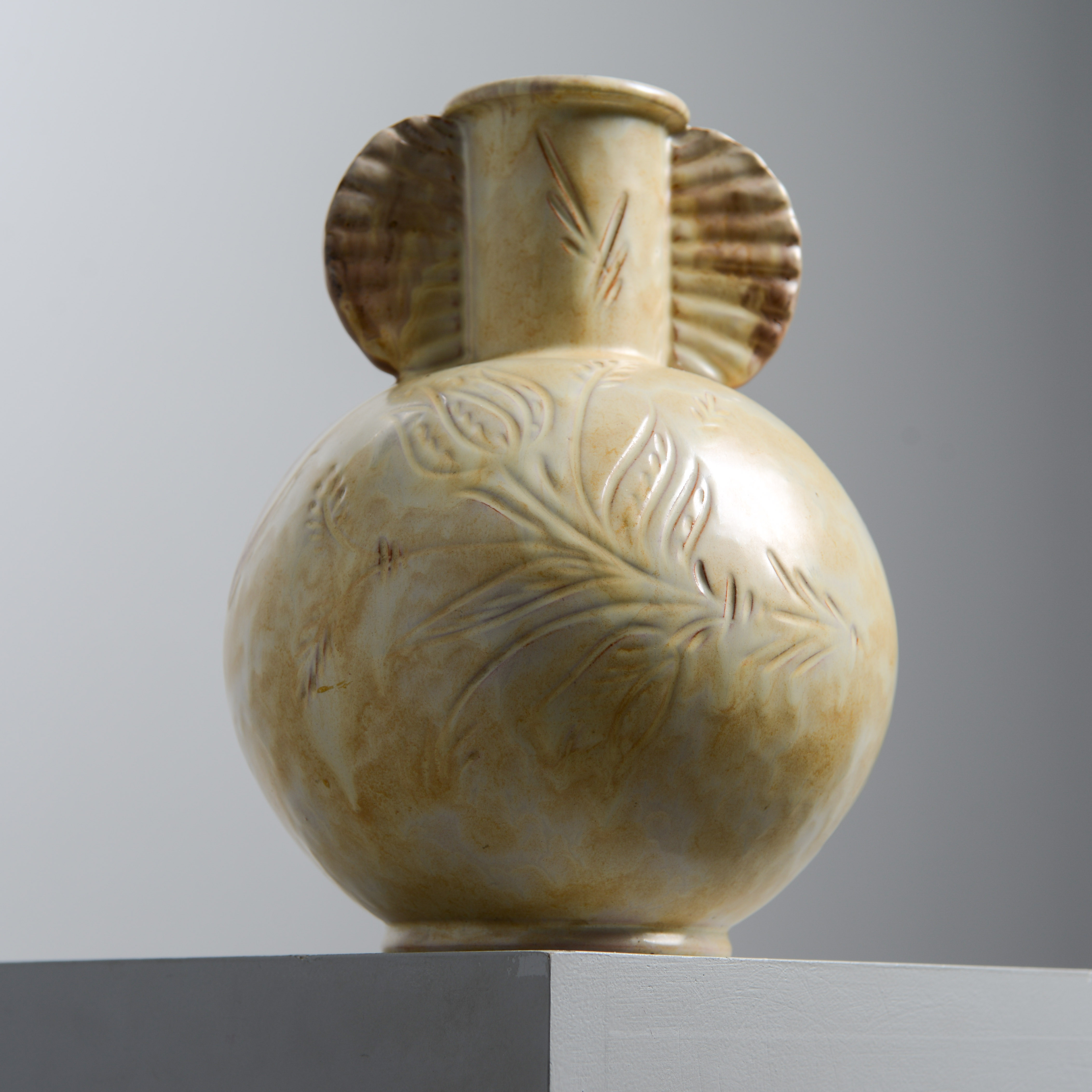 ANNA-LISA THOMSON. Vas, modell 3097, Upsala-Ekeby, 1935-38.