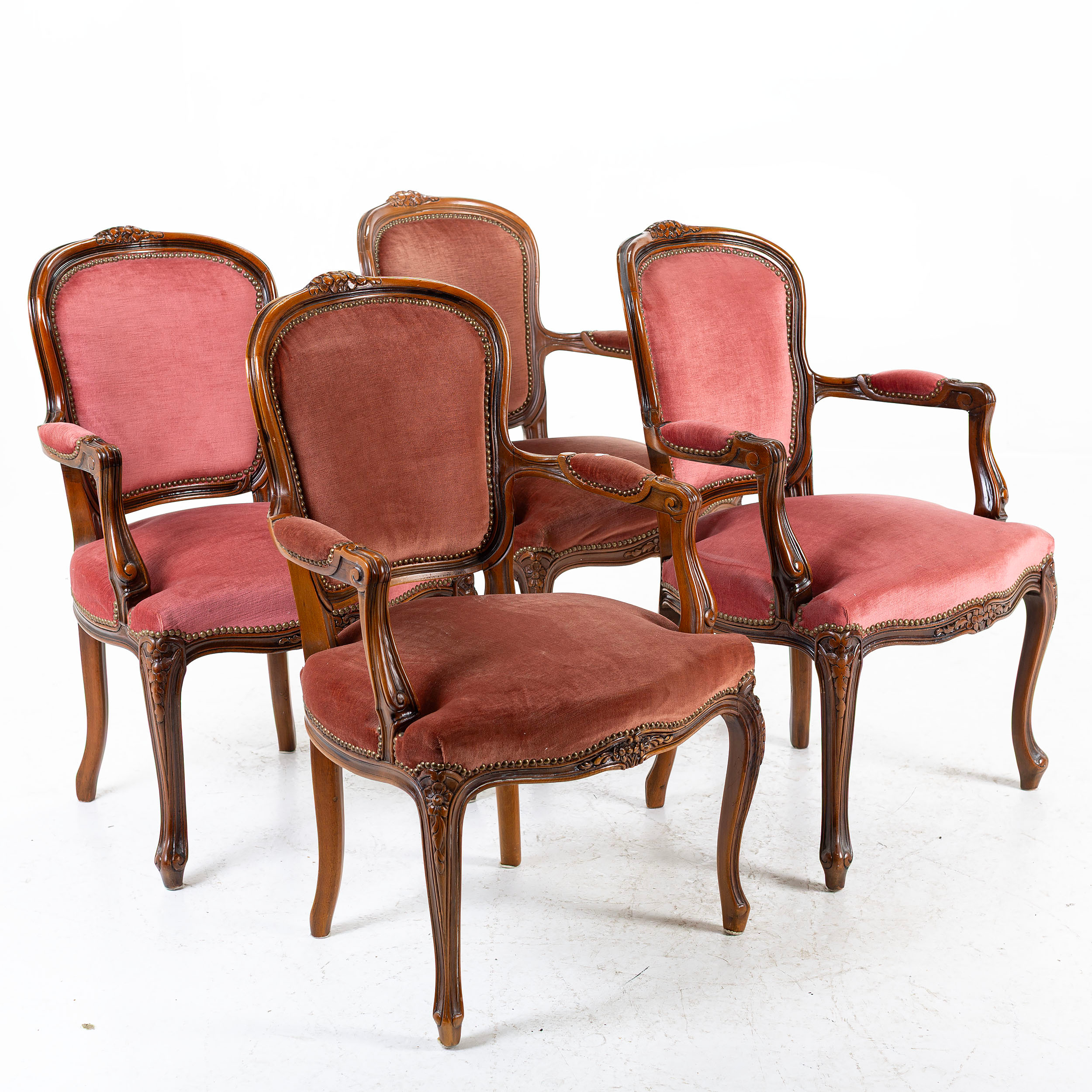 KARMSTOLAR, 4st snarlika, rokokostil, 1900-talets andra hälft.