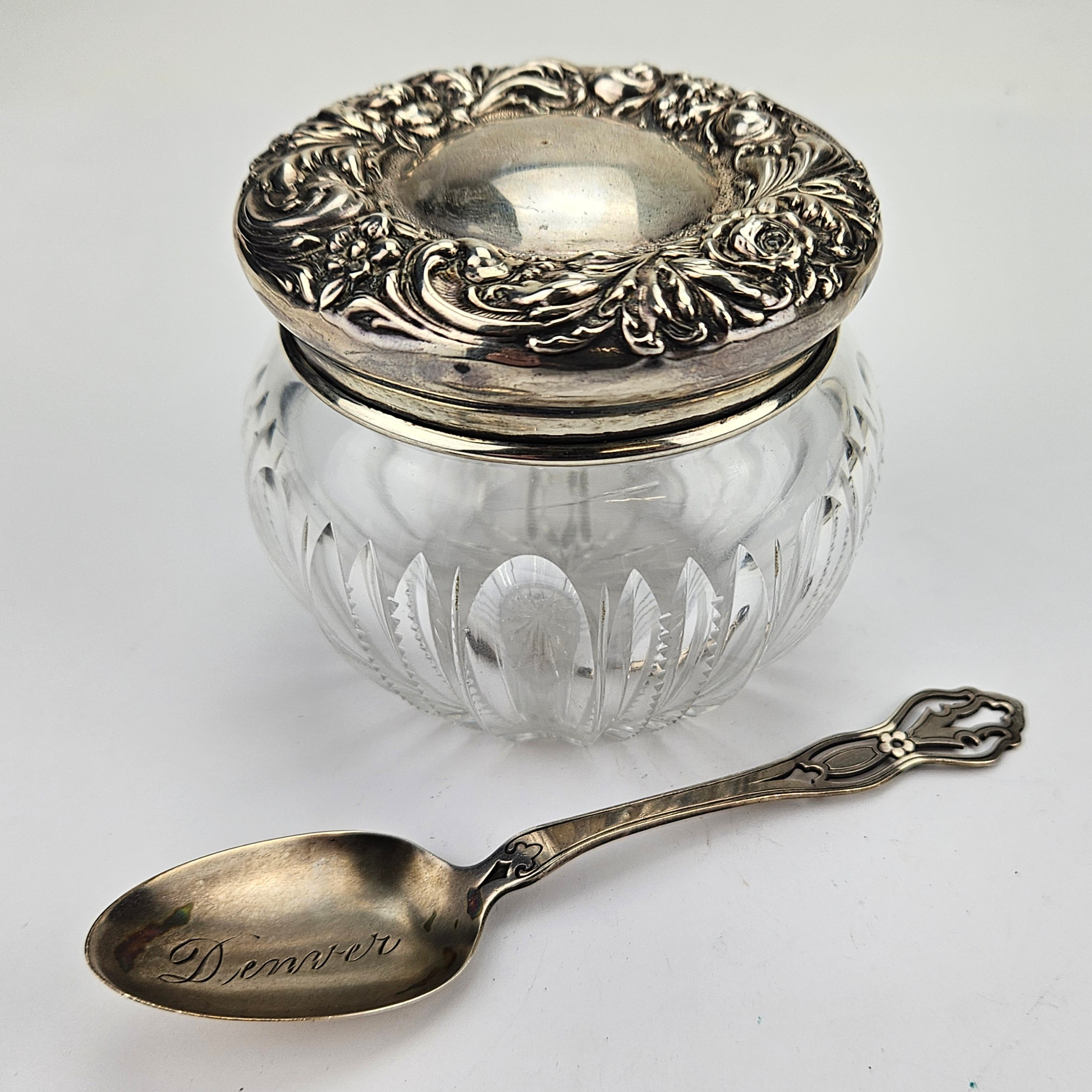 BURK MED LOCK, glas och silver, SKED, silver, 1900-tal.