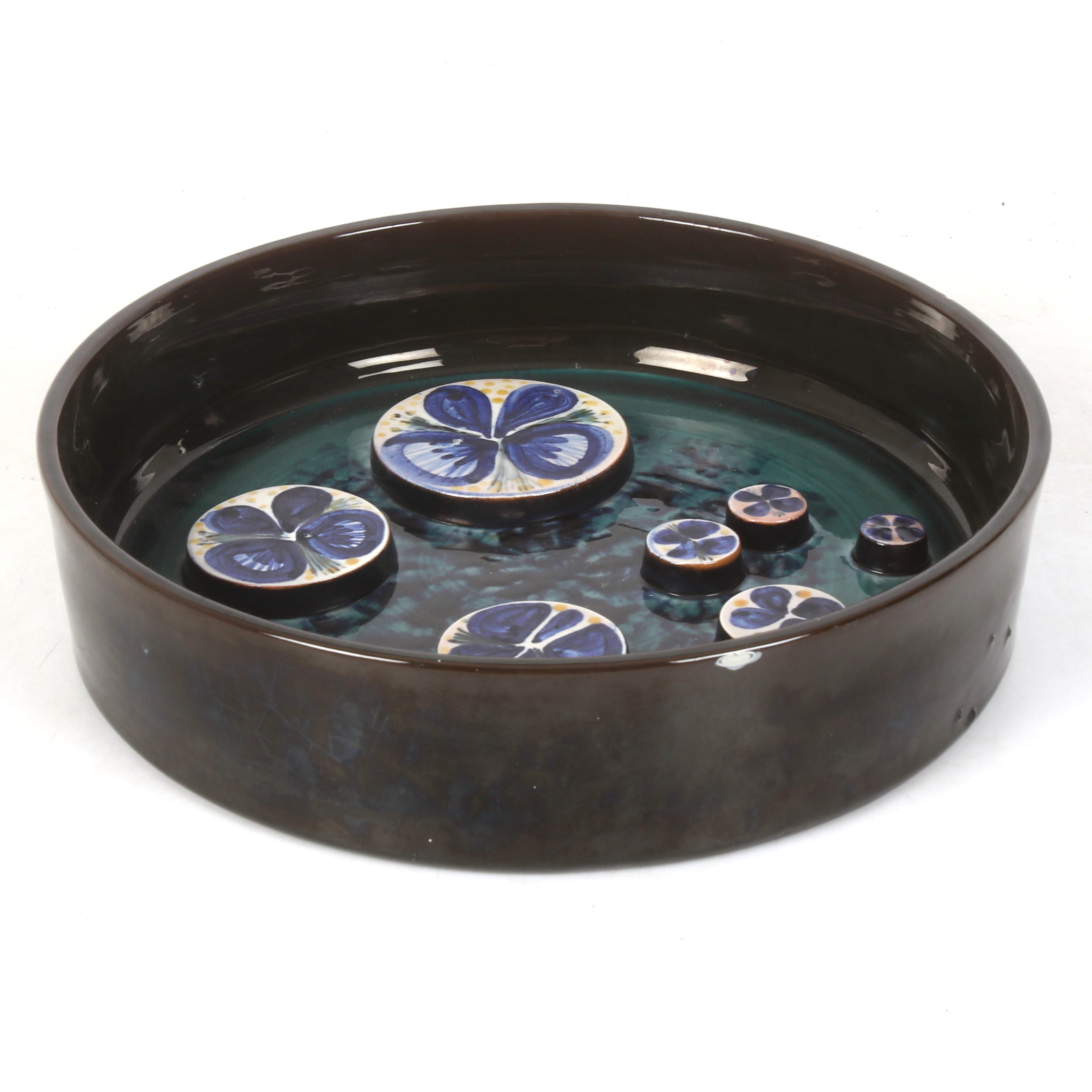 OLLE ALBERIUS. Skålfat, stengods, Upsala-Ekeby, 1900-talets andra hälft.