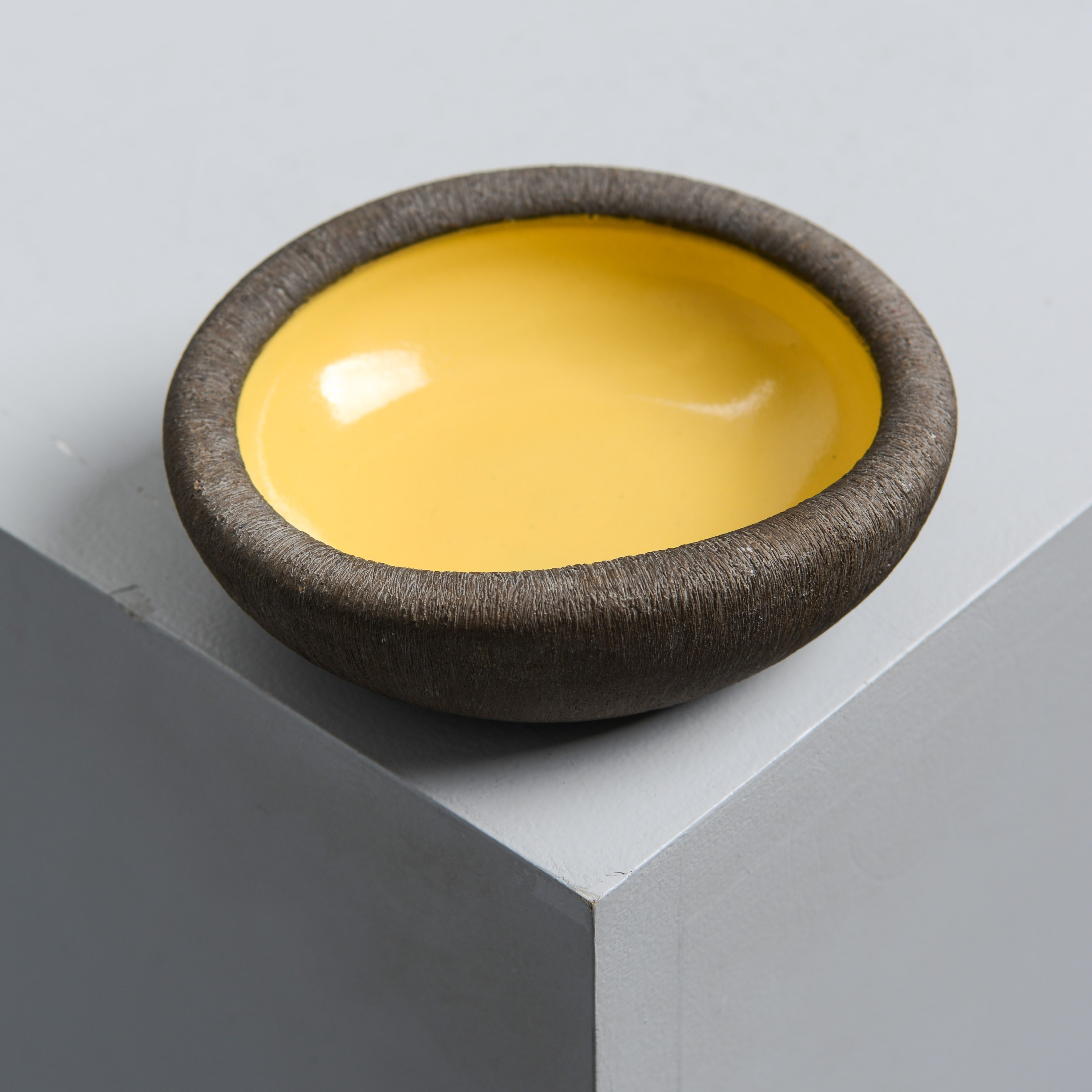 ANNA-LISA THOMSON. Skål, unikat, Upsala-Ekeby, 1940/50-tal.