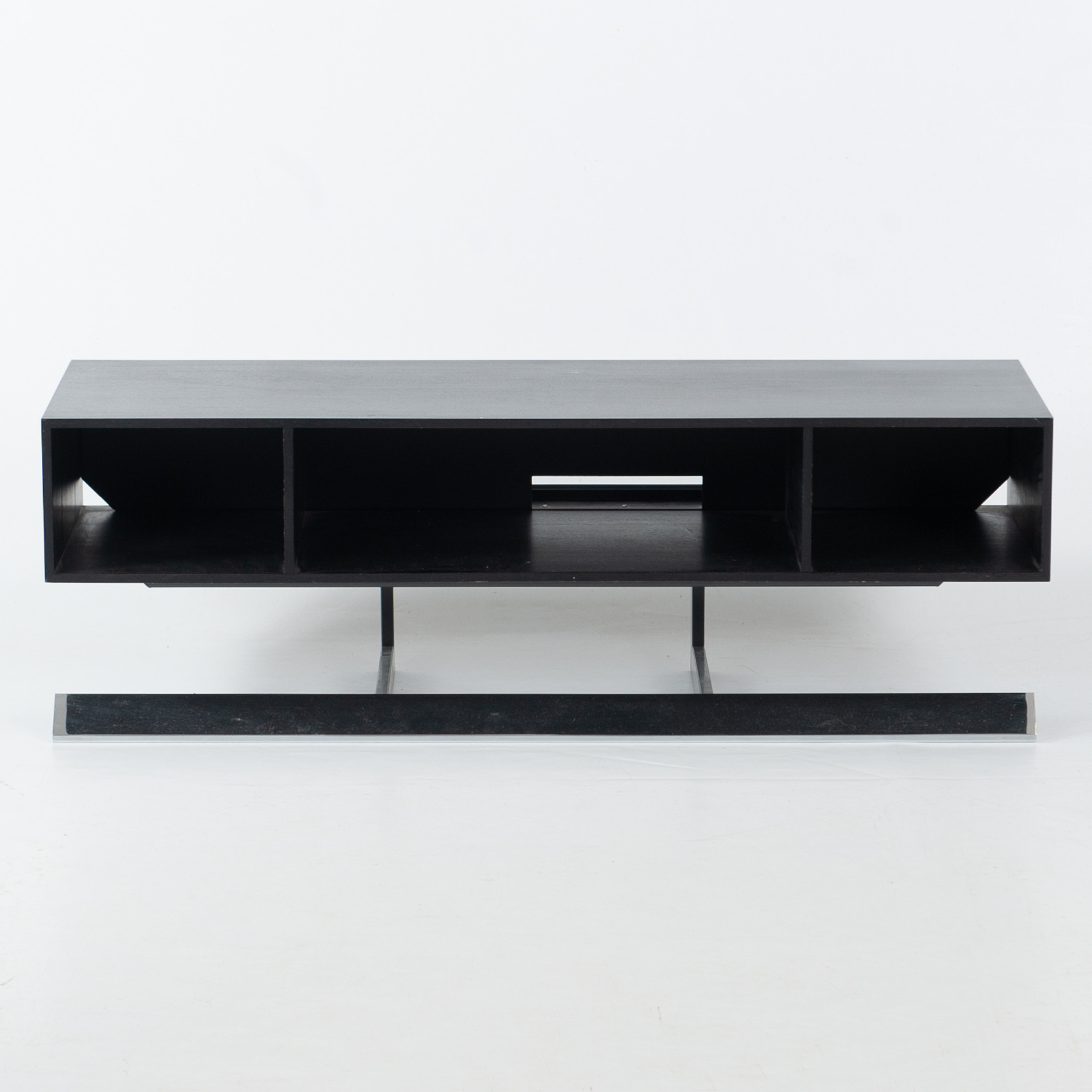 BÄNK / TV-BÄNK, Bang & Olufsen, Danmark, sent 1900-tal.