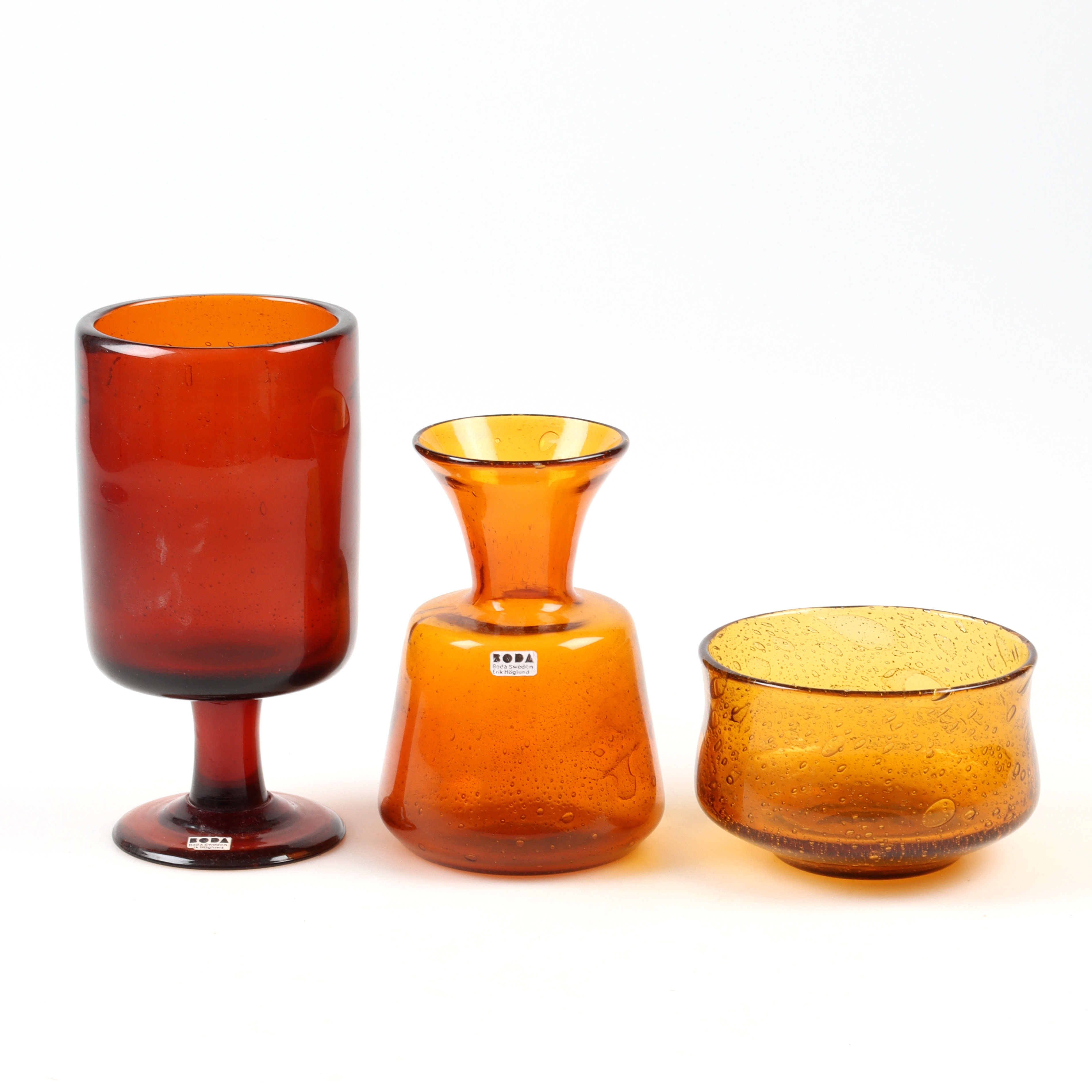 ERIK HÖGLUND. Vaser och skål, 3 delar glas, Boda.