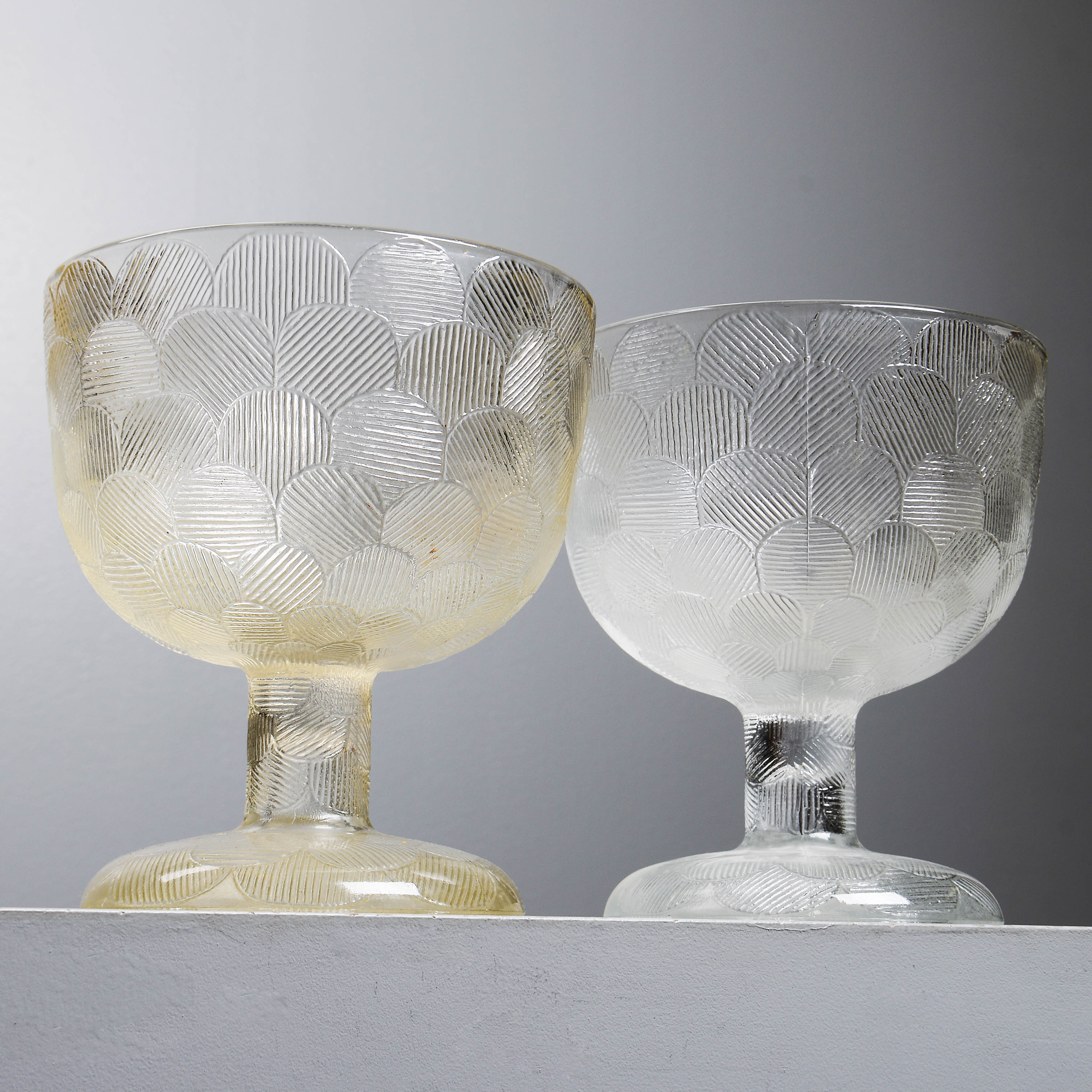 HEIKKI ORVOLA. Skålar på fot, 2 st, "Miranda", Arabia, Finland.