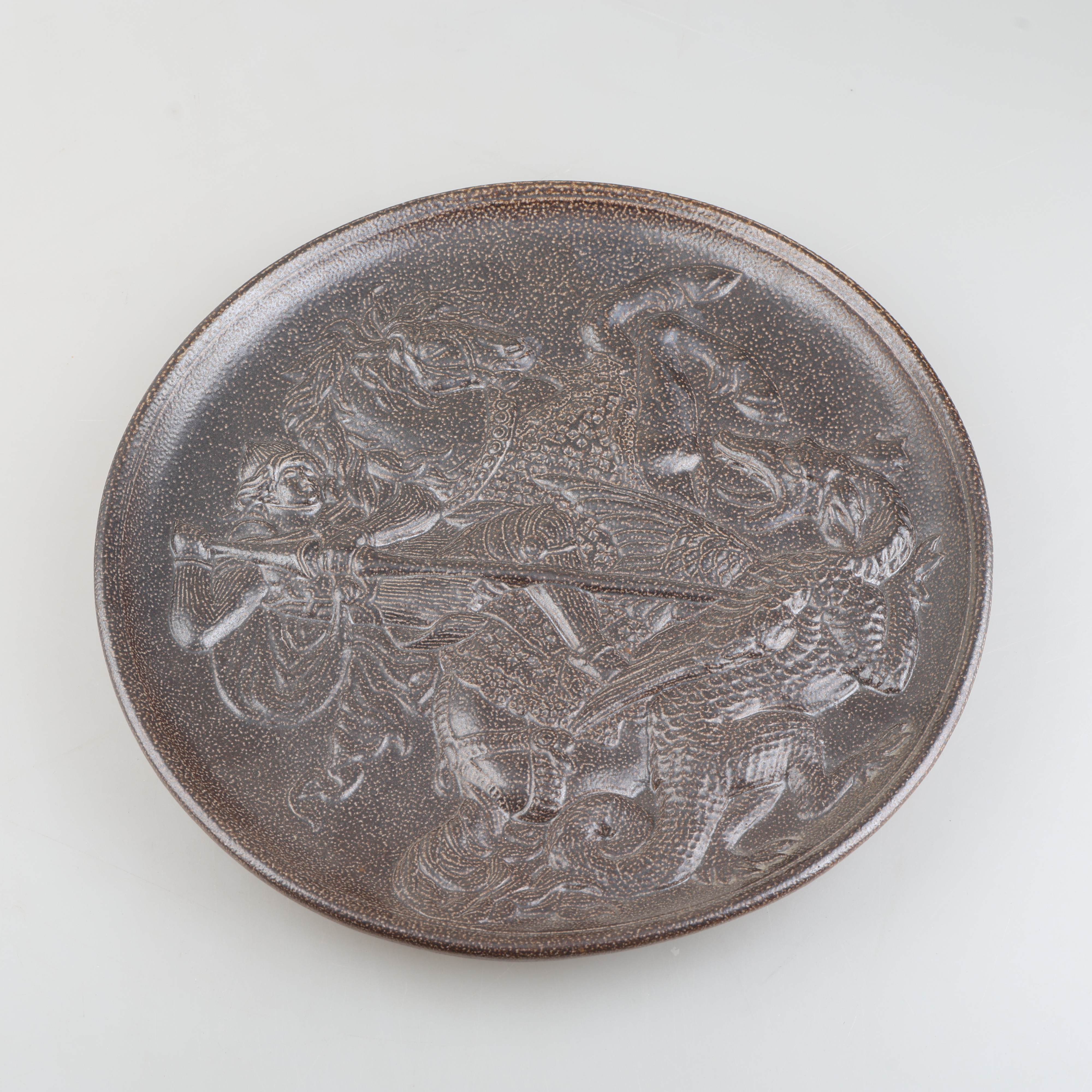 KARL PERSSON. Fat, saltglaserat stengods, "S:t Göran och draken", Höganäs.