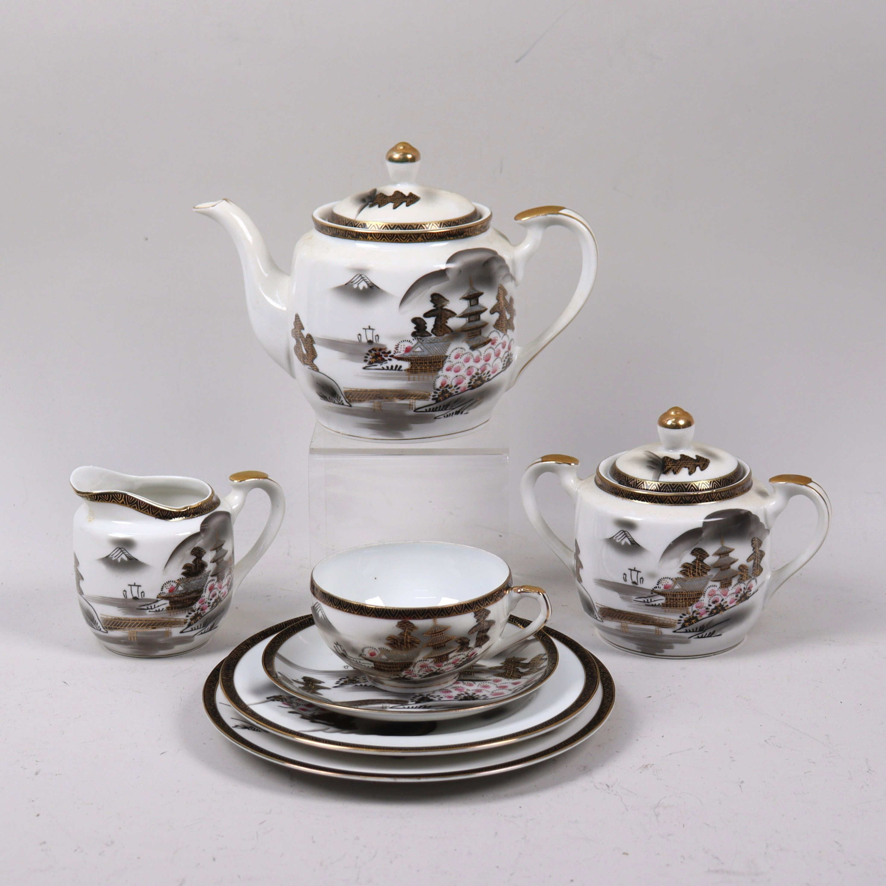 TESERVIS, Kutan China, Japan, 35 delar.